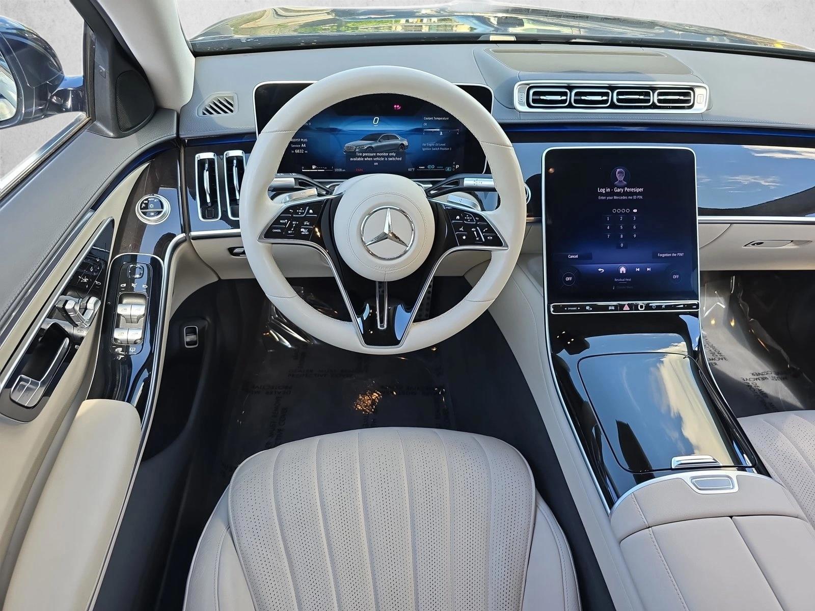Thumbnail: 2022 Mercedes-Benz S-Class - 4