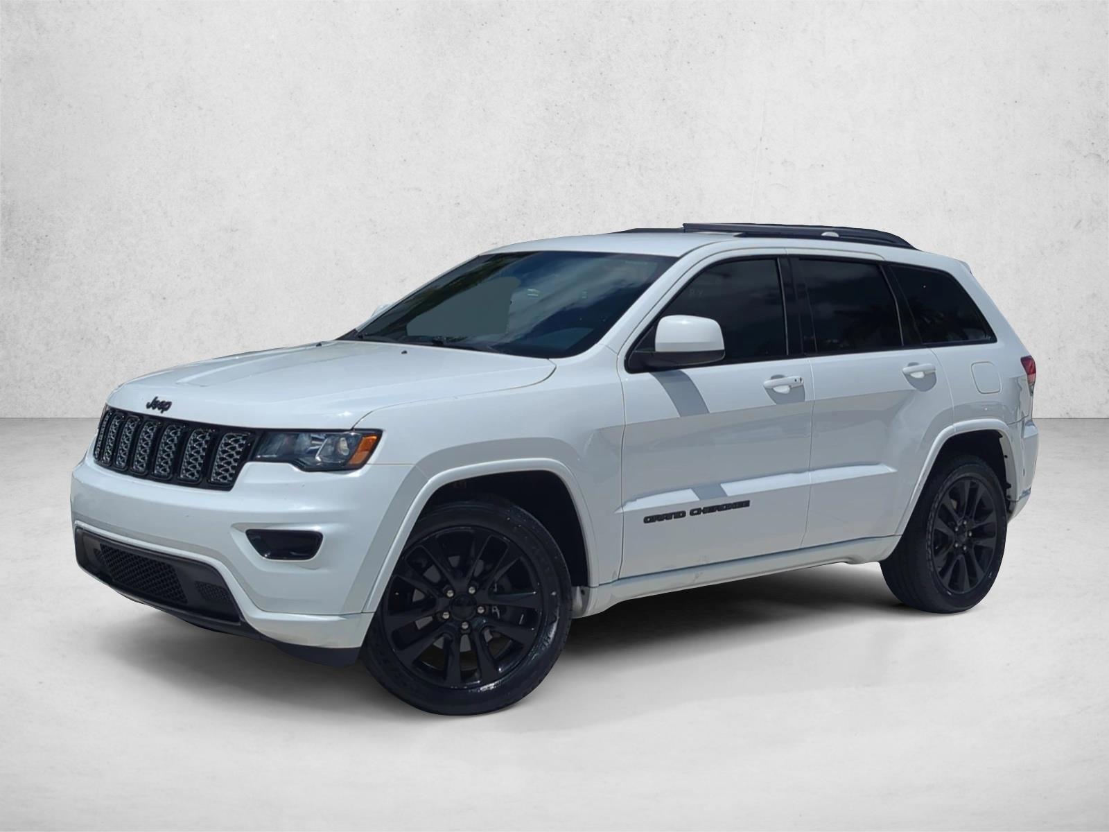 Thumbnail: 2019 Jeep Grand Cherokee - 1