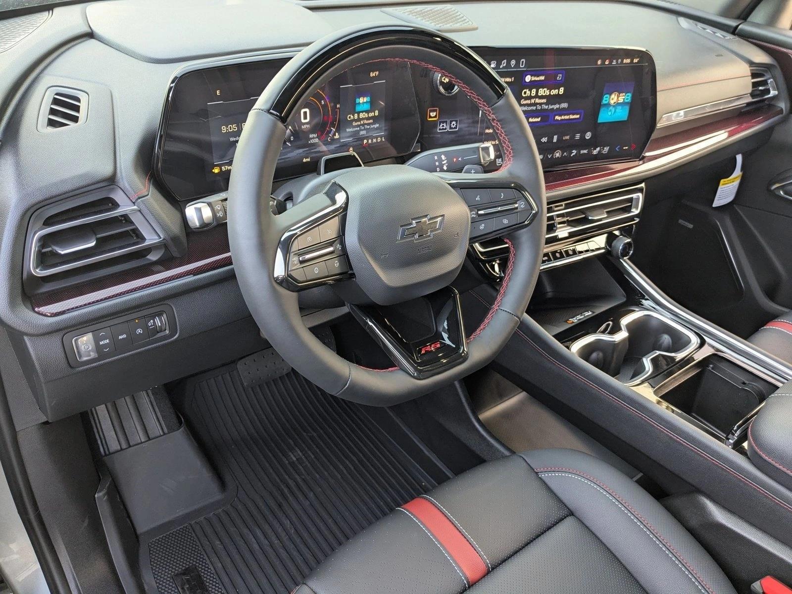 Thumbnail: 2026 Chevrolet Traverse - 3