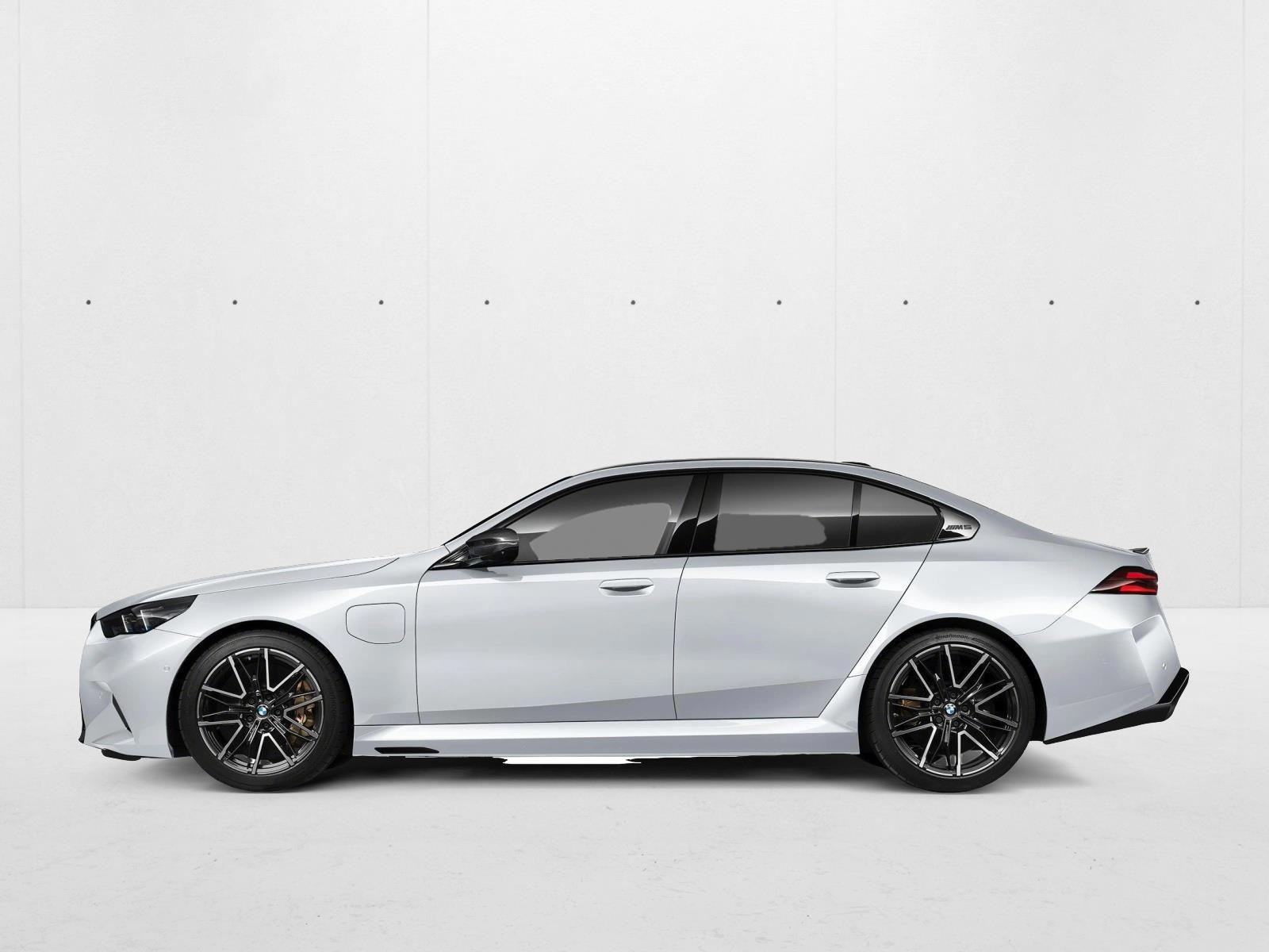 Thumbnail: 2026 BMW M5 - 2