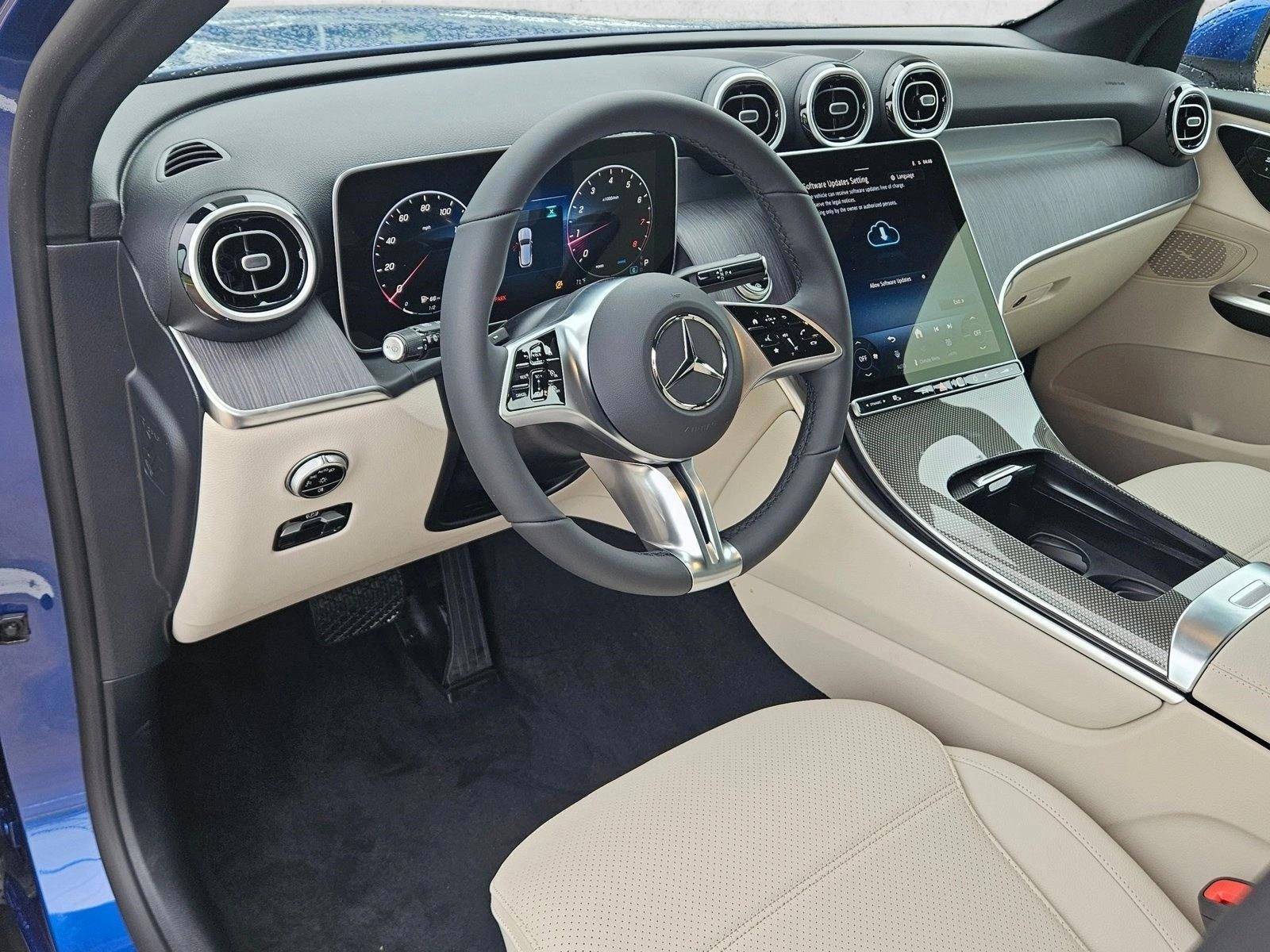 Thumbnail: 2026 Mercedes-Benz GLC - 3