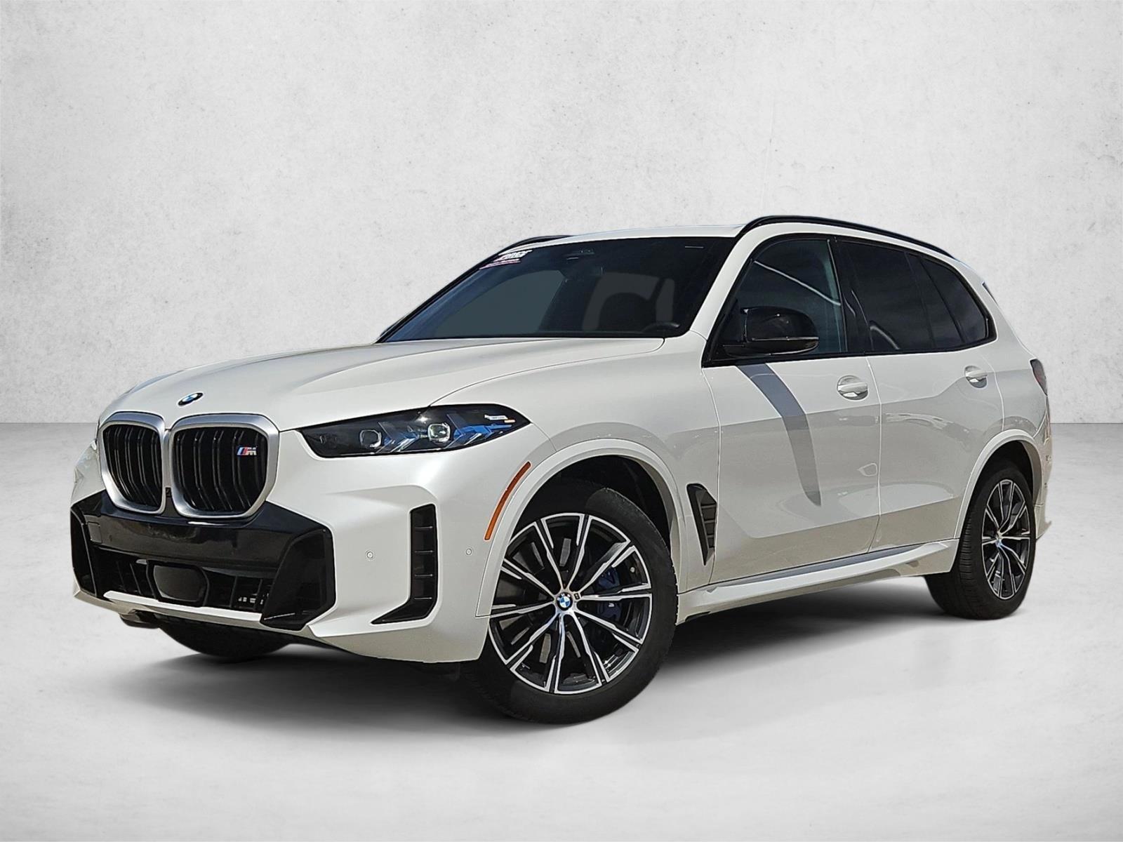 2026 BMW X5 M60i's photo