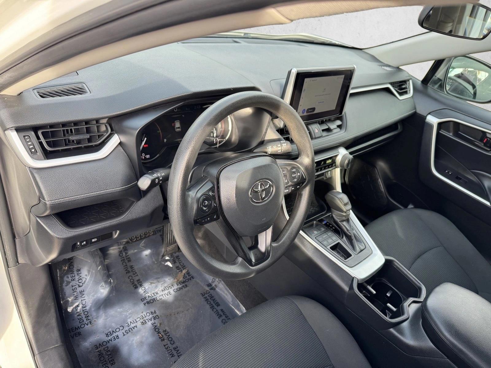 Thumbnail: 2024 Toyota RAV4 - 3