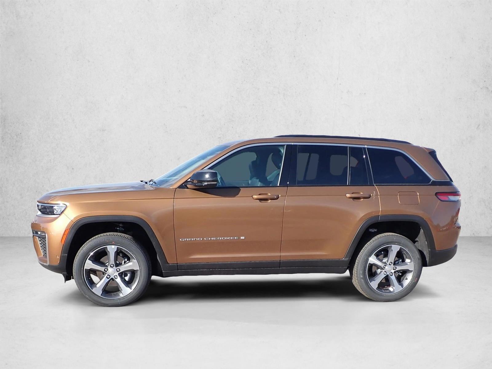 Thumbnail: 2026 Jeep Grand Cherokee - 2