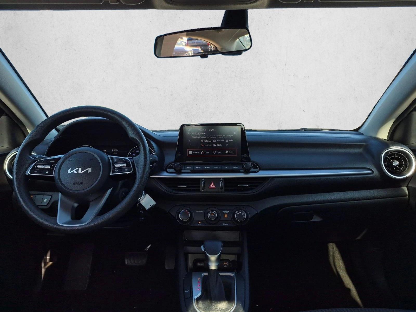 Thumbnail: 2024 Kia Forte - 2