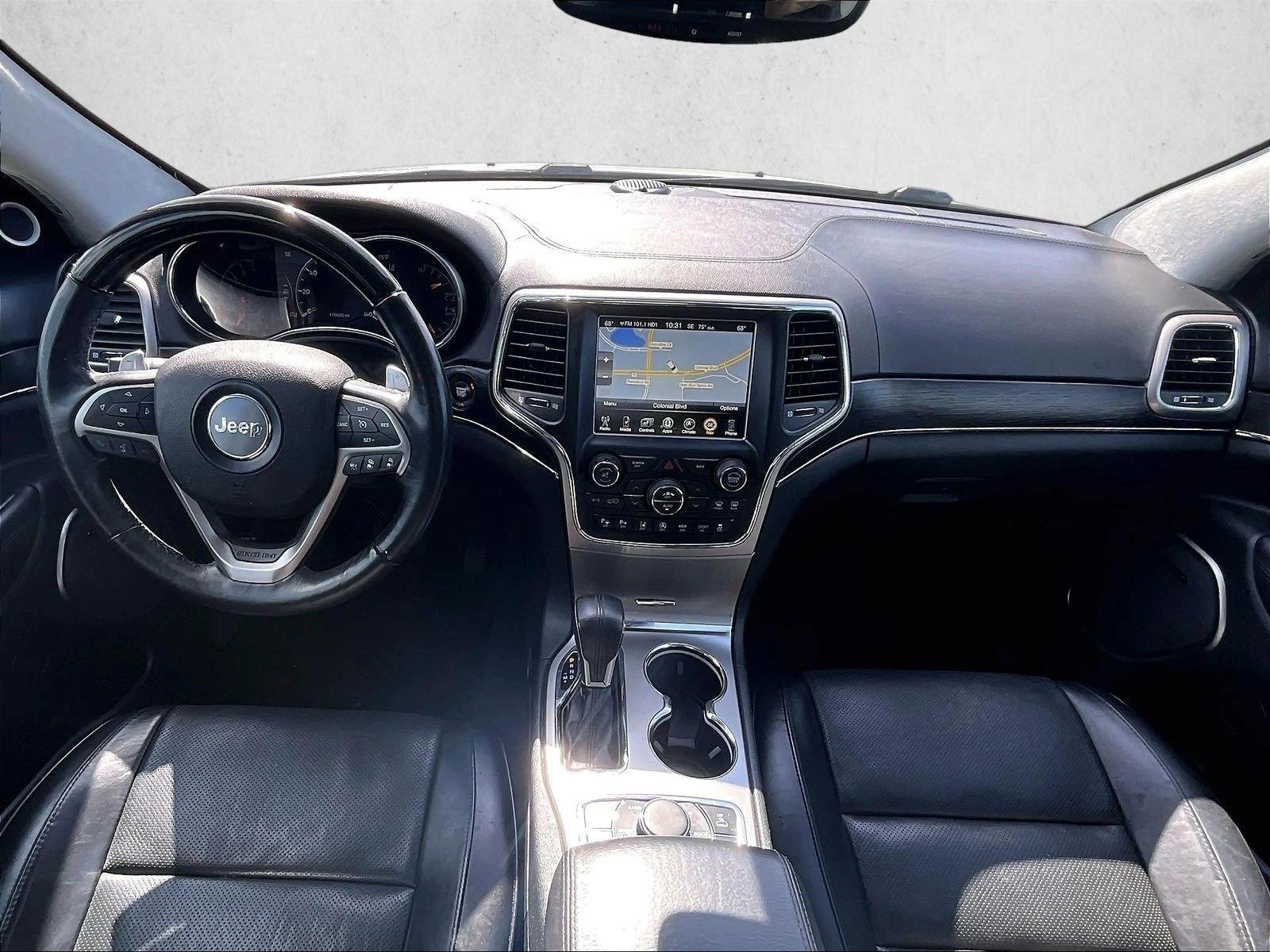 Thumbnail: 2017 Jeep Grand Cherokee - 3