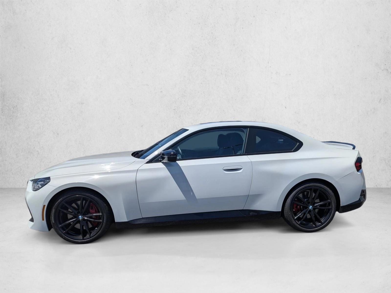 Thumbnail: 2023 BMW 2 Series - 2
