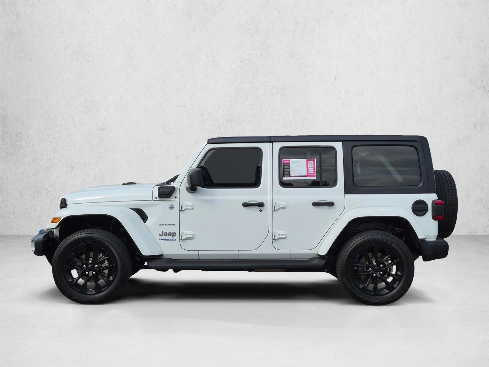 Thumbnail: 2022 Jeep Wrangler - 2