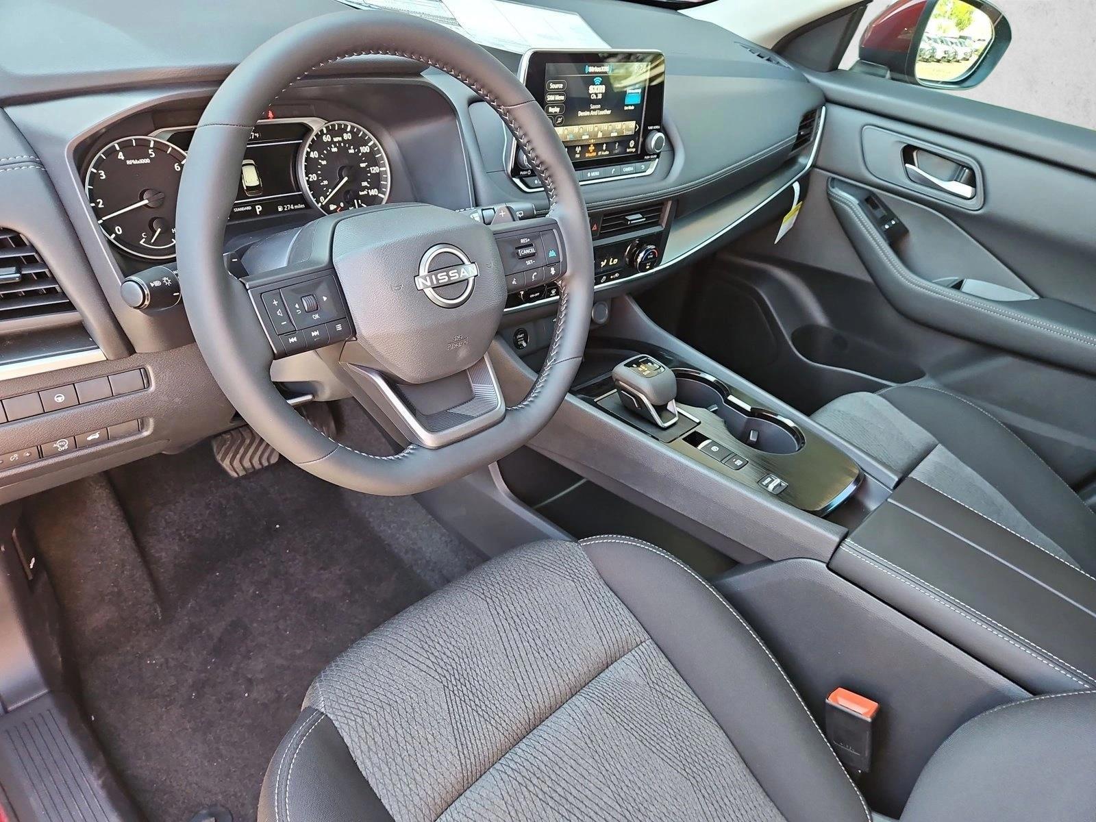 Thumbnail: 2026 Nissan Rogue - 3