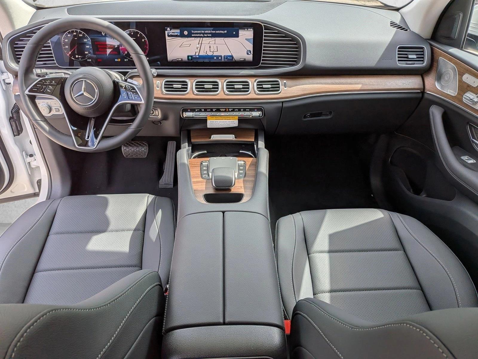 Thumbnail: 2026 Mercedes-Benz GLE - 3