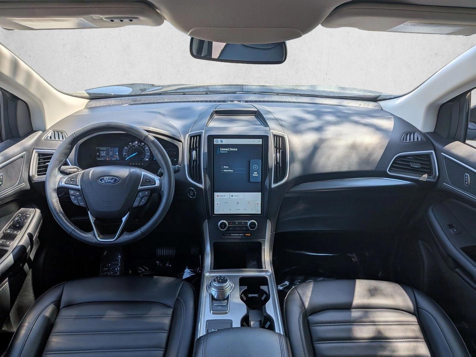 Thumbnail: 2022 Ford Edge - 4