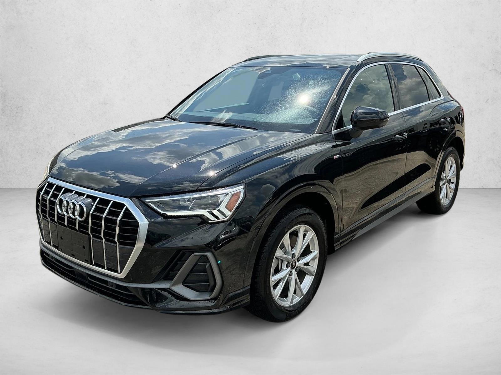 Thumbnail: 2025 Audi Q3 - 1