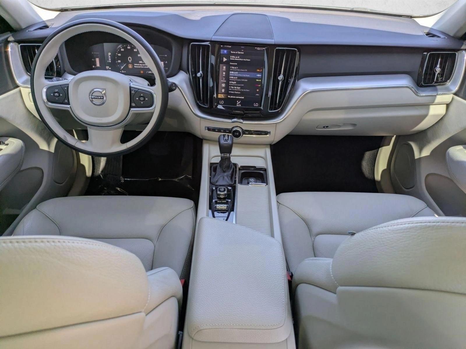 Thumbnail: 2019 Volvo XC60 - 4