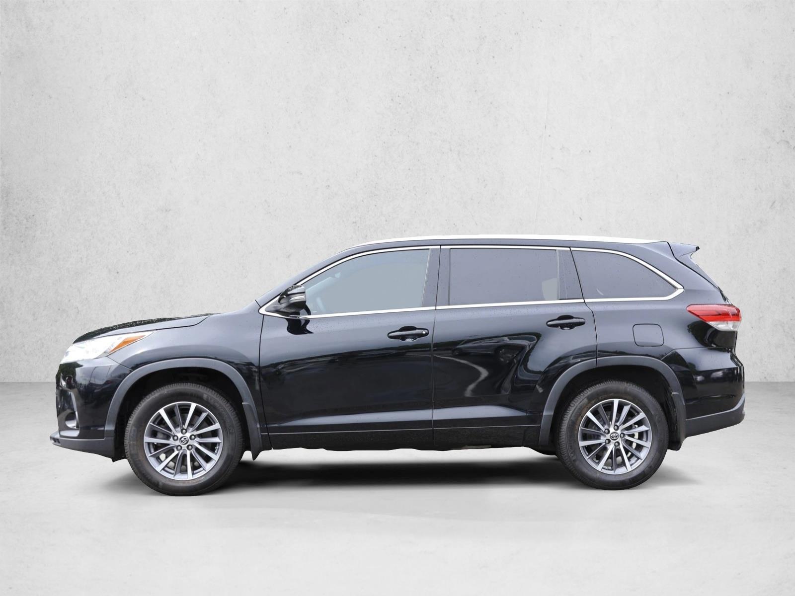 Thumbnail: 2018 Toyota Highlander - 2