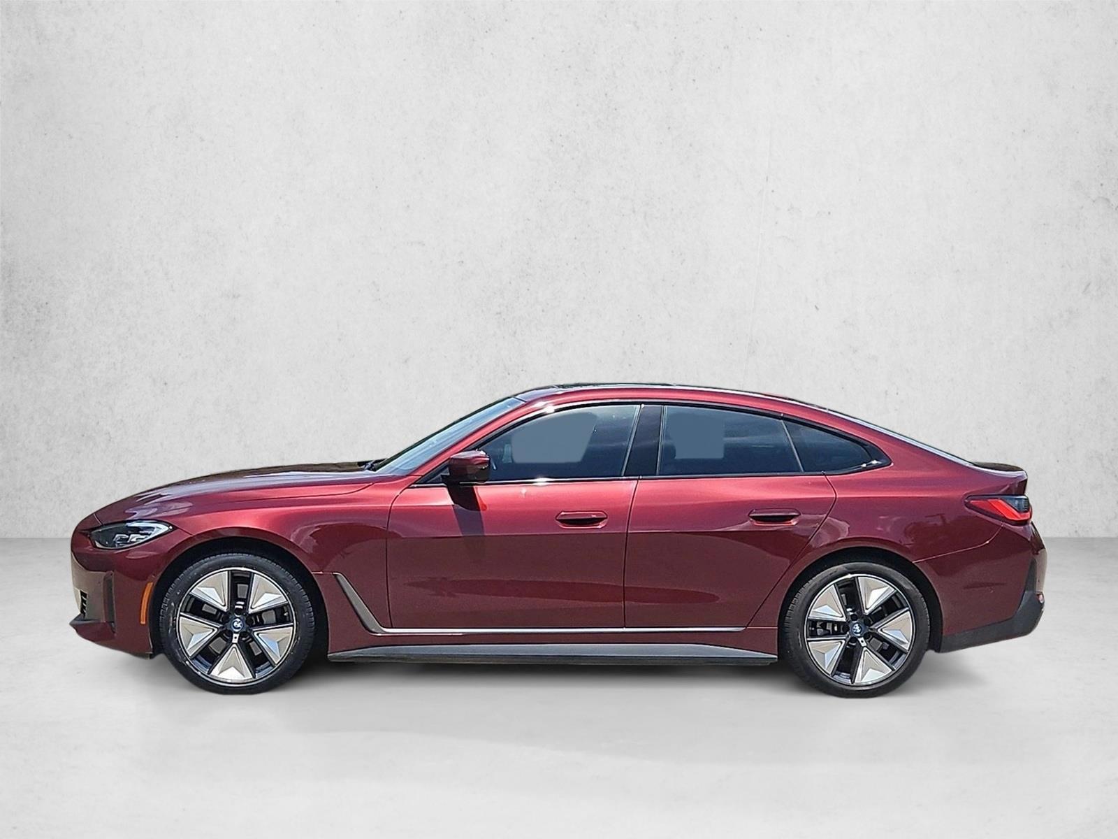 Thumbnail: 2023 BMW i4 - 2