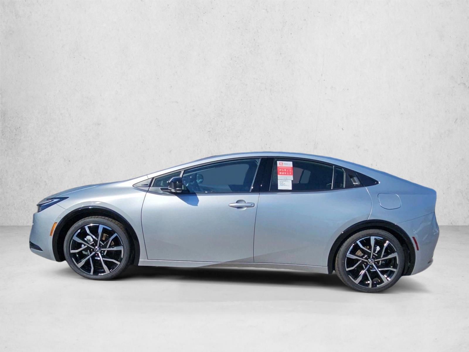Thumbnail: 2026 Toyota Prius - 2