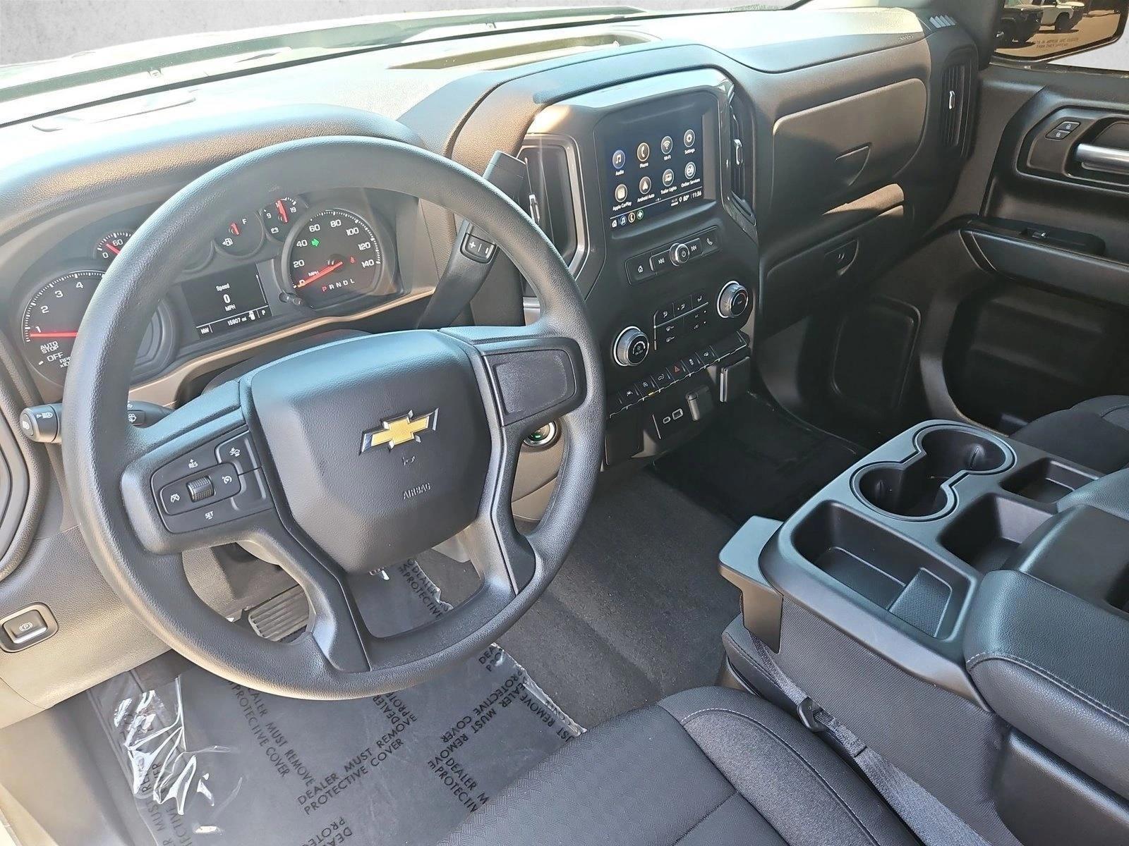 Thumbnail: 2025 Chevrolet Silverado 1500 - 4