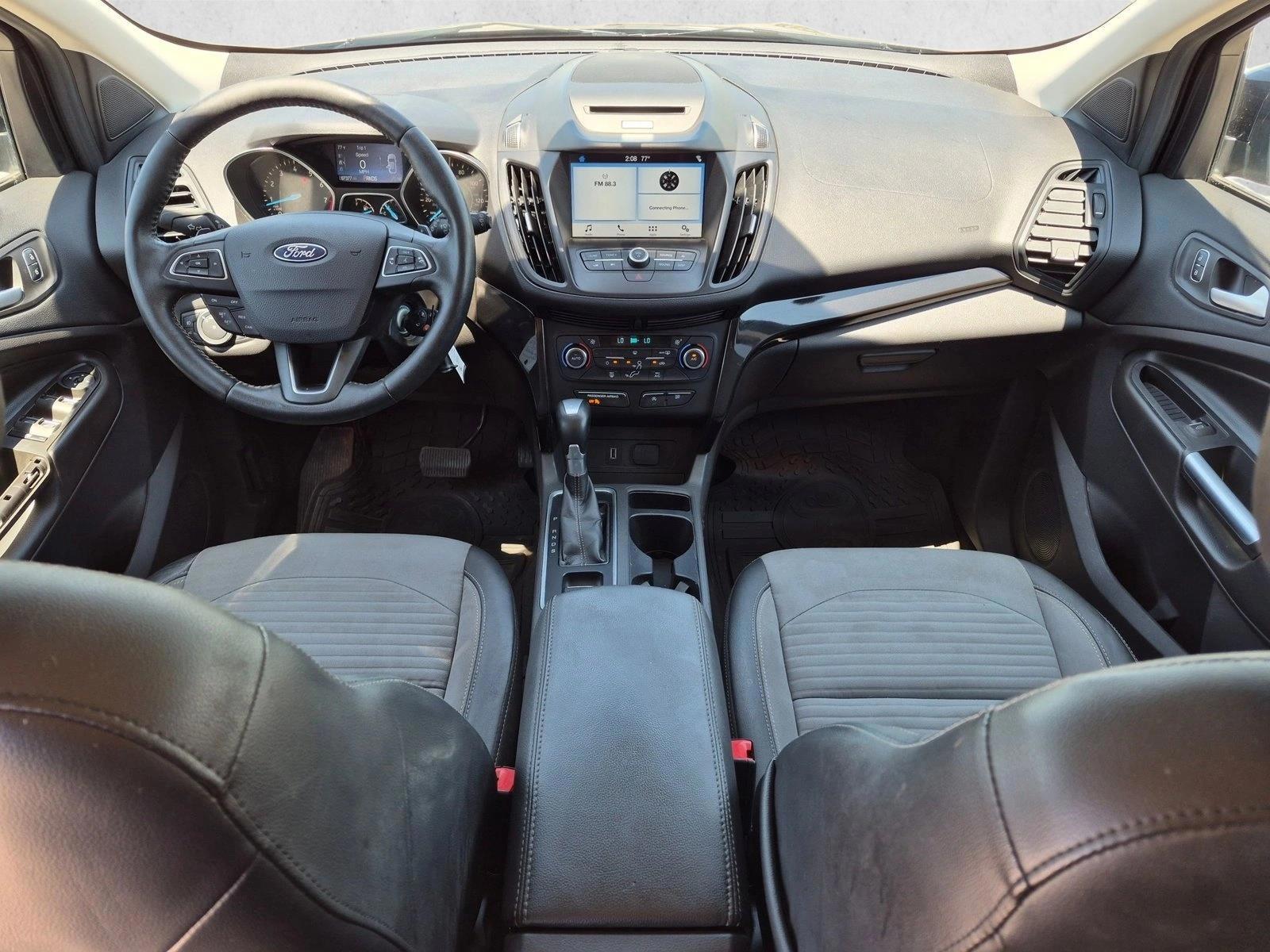 Thumbnail: 2017 Ford Escape - 3