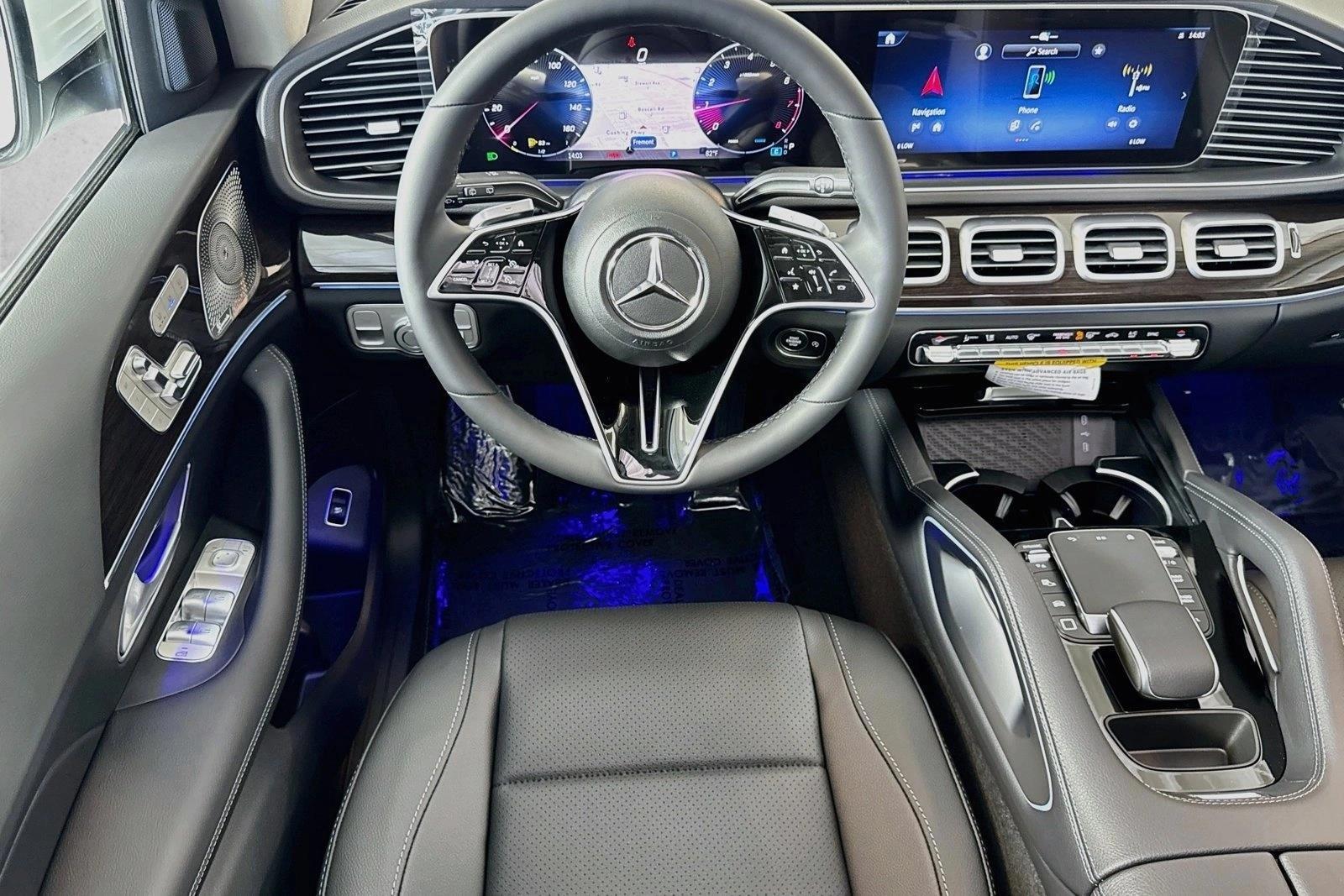 Thumbnail: 2026 Mercedes-Benz GLE - 3
