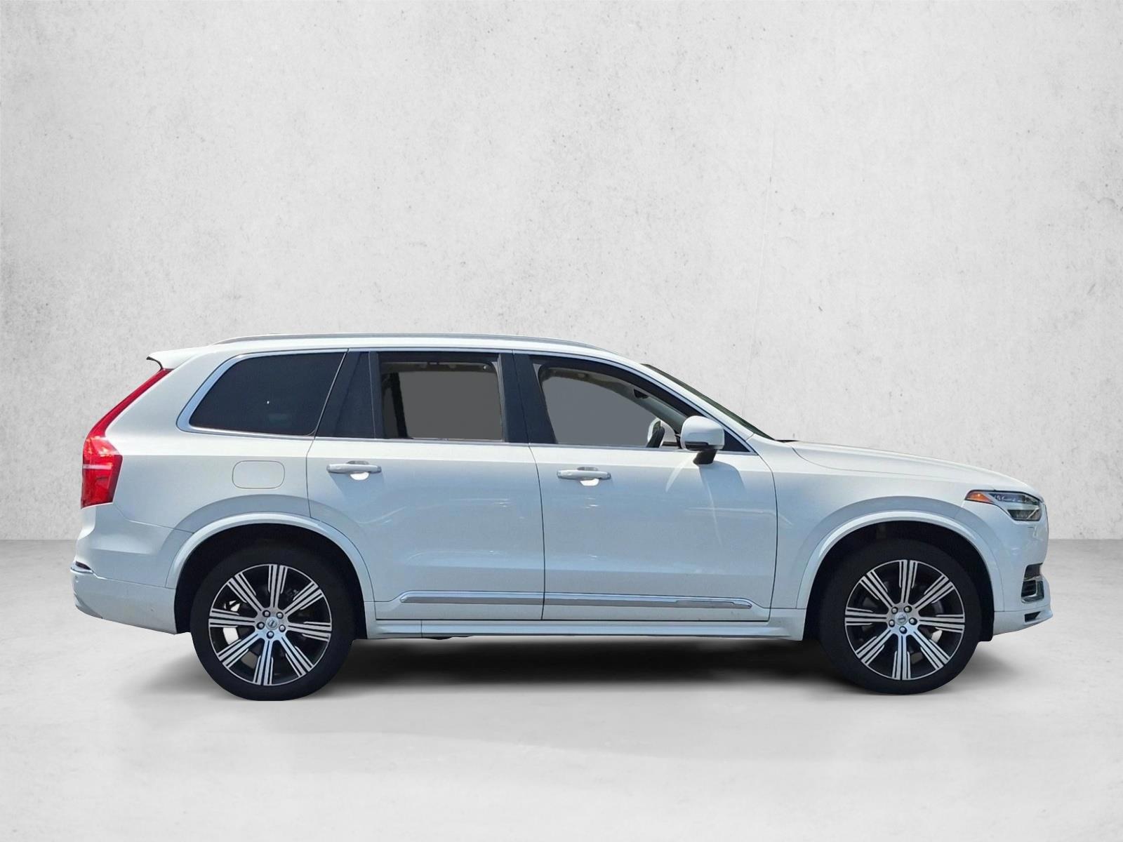 2022 Volvo XC90 Recharge Plug-In Hybrid
