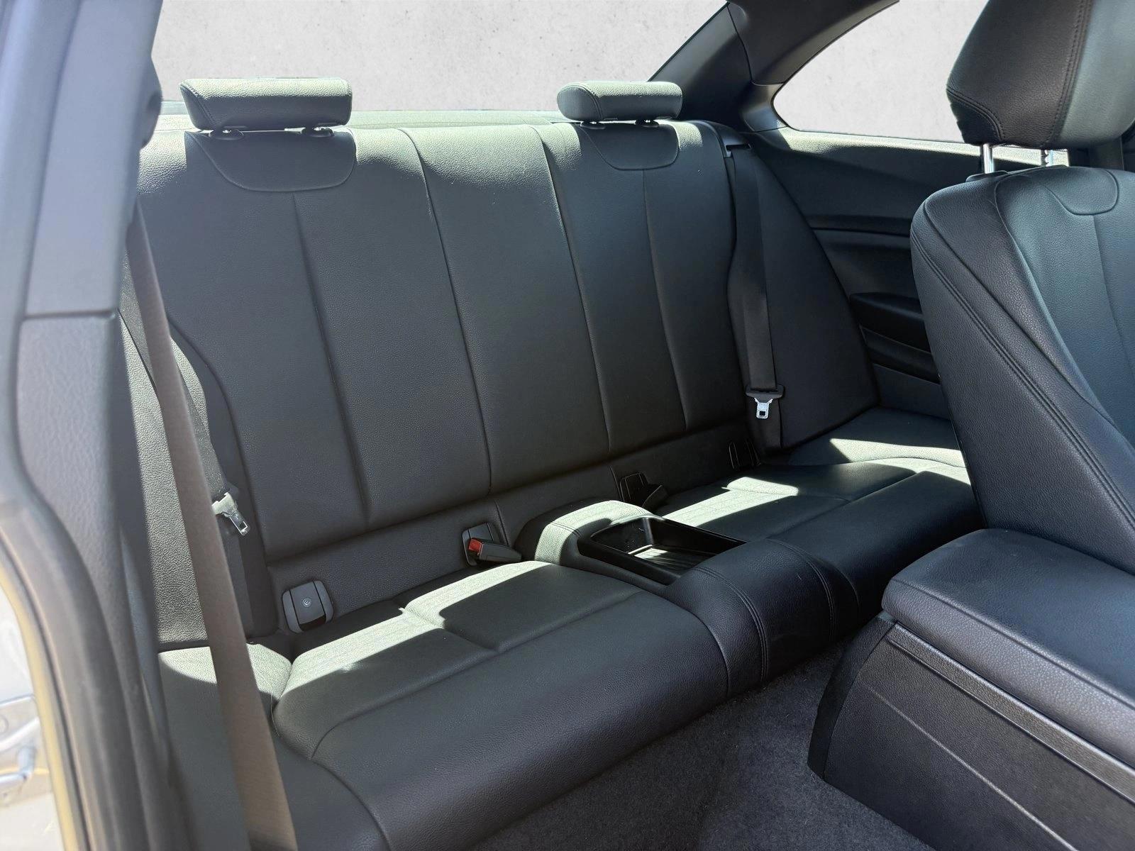 2020 BMW 2 Series 230i - Photo 15