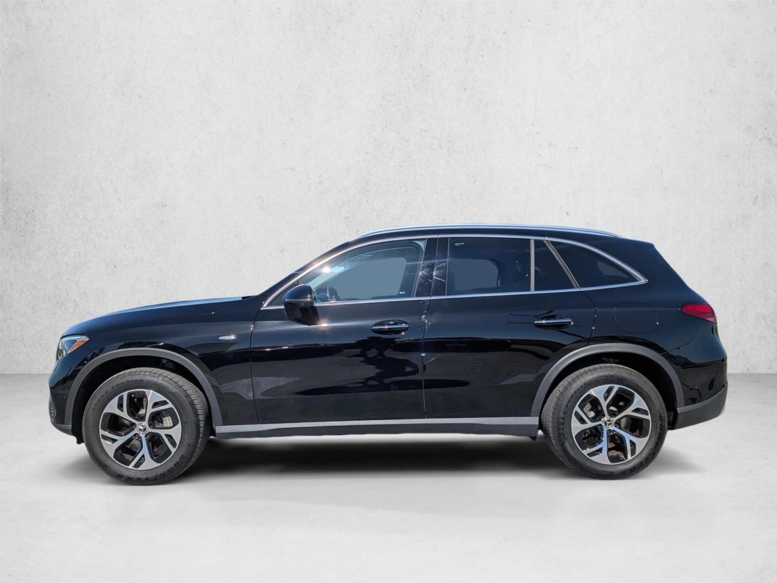 Thumbnail: 2025 Mercedes-Benz GLC - 2