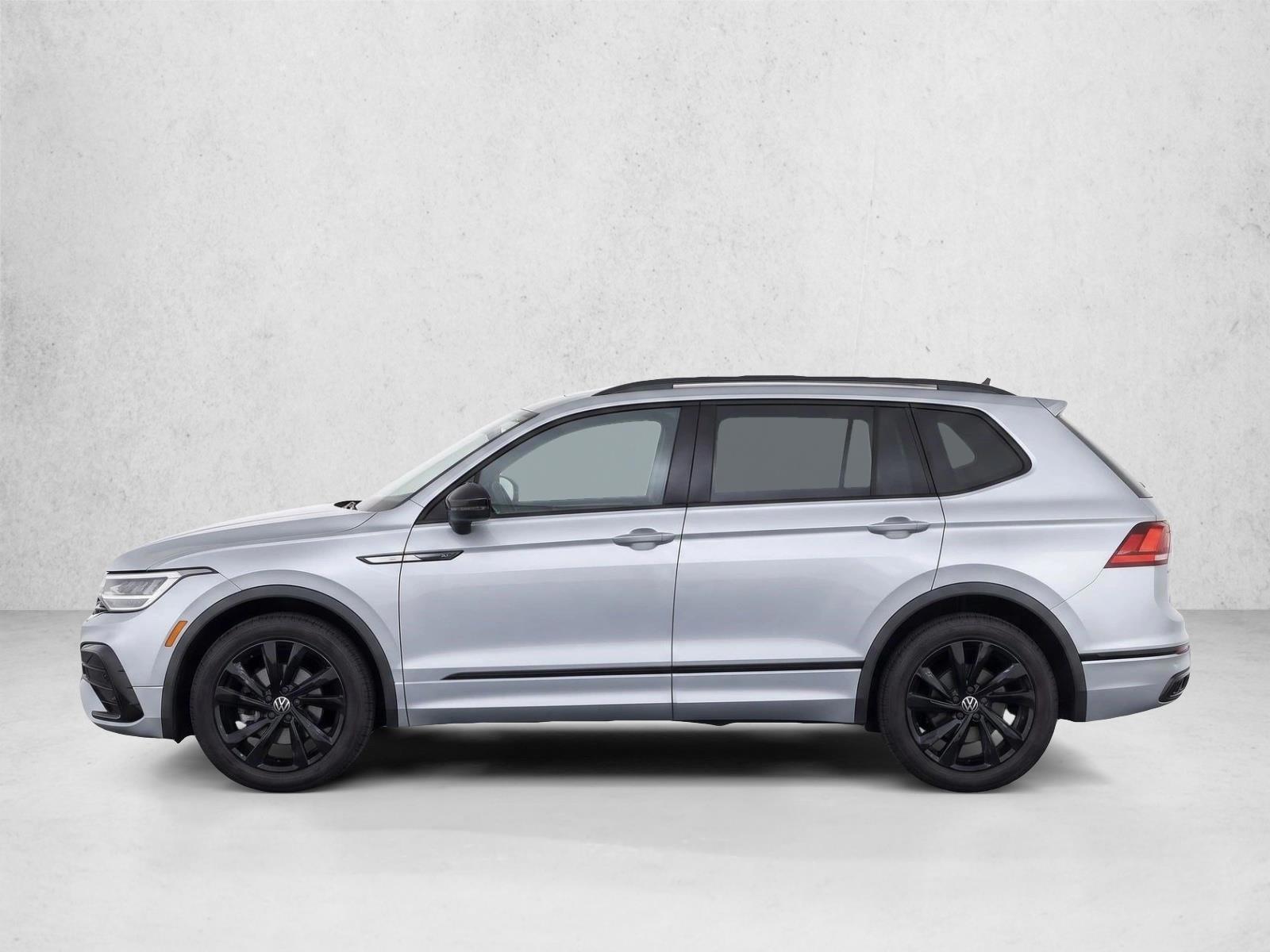 Thumbnail: 2023 Volkswagen Tiguan - 2