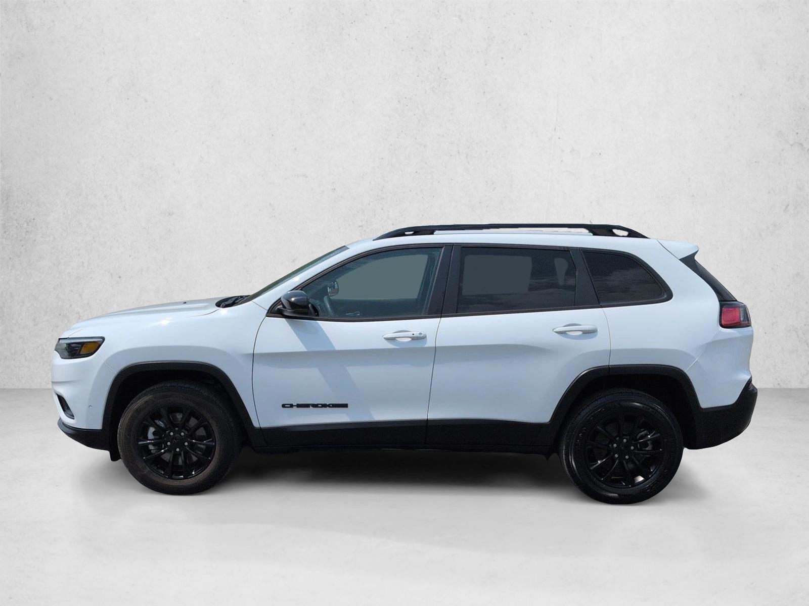 Thumbnail: 2023 Jeep Cherokee - 3