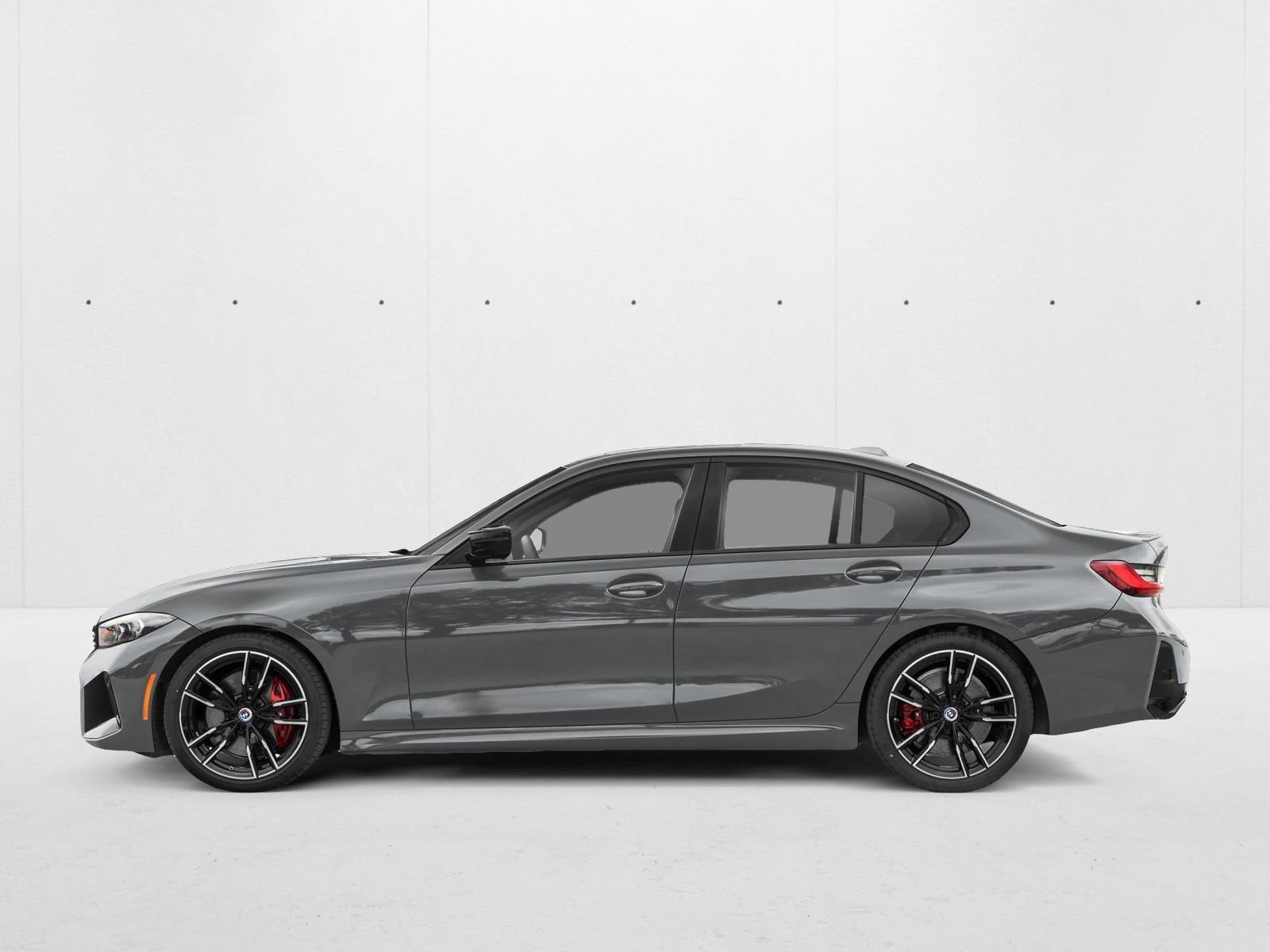 Thumbnail: 2026 BMW 3 Series - 2