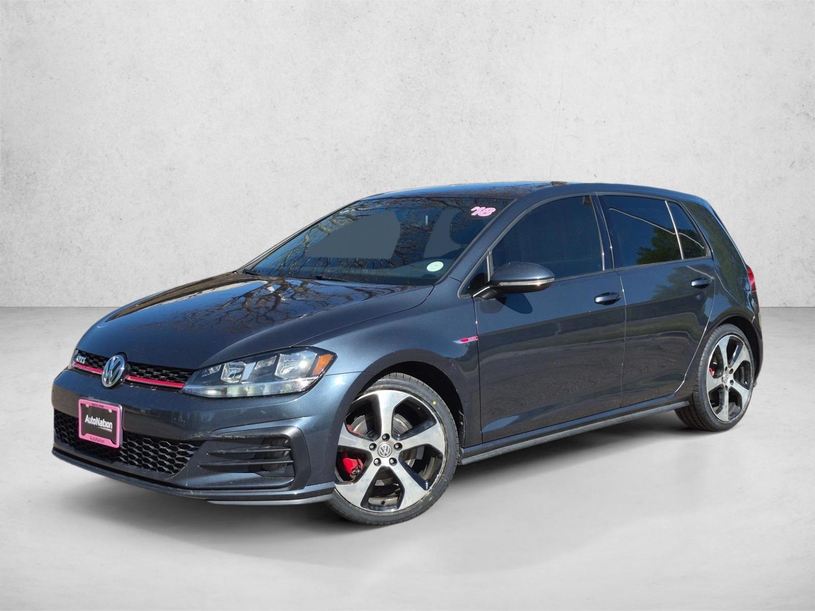 Thumbnail: 2018 Volkswagen Golf - 1