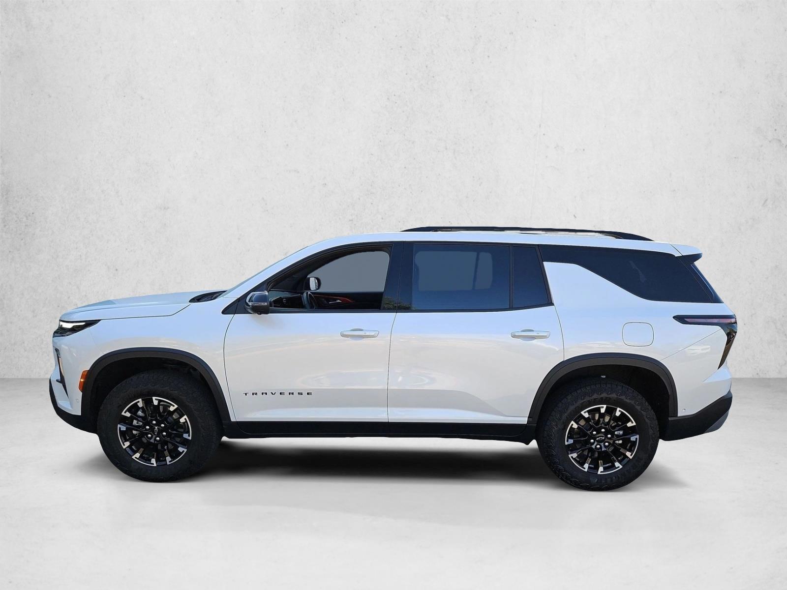 Thumbnail: 2025 Chevrolet Traverse - 2
