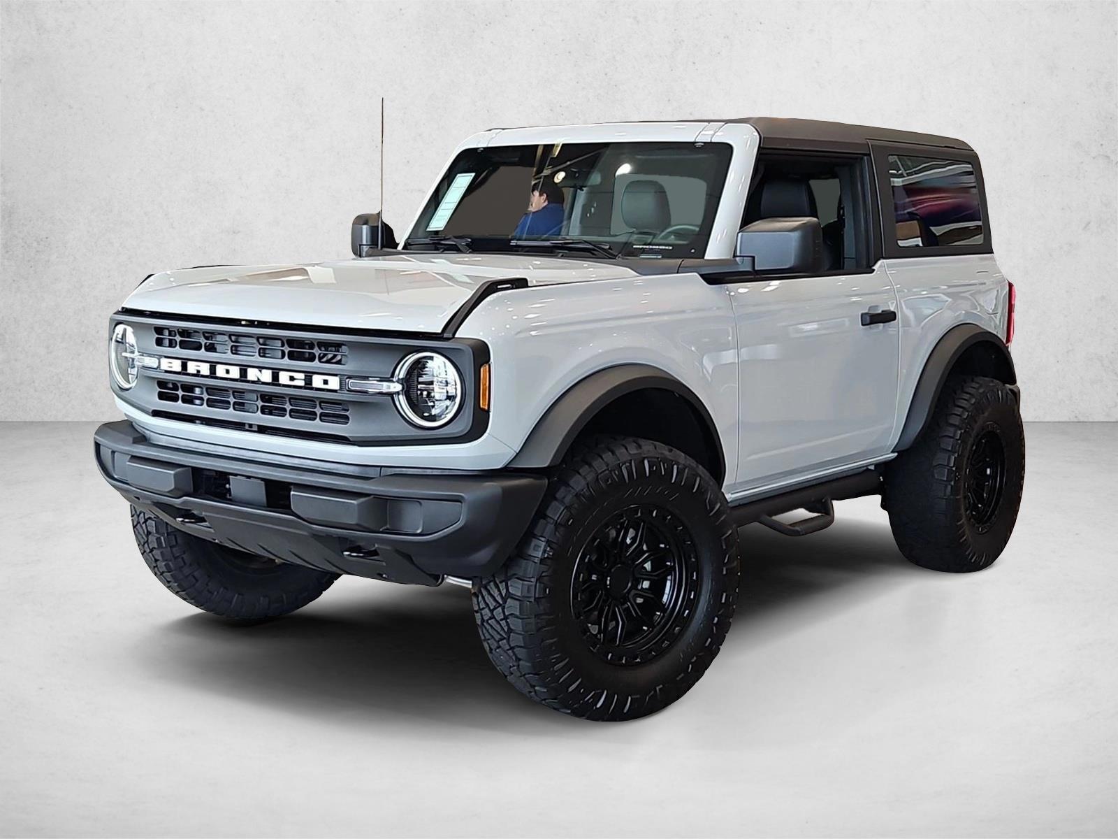 Thumbnail: 2026 Ford Bronco - 1