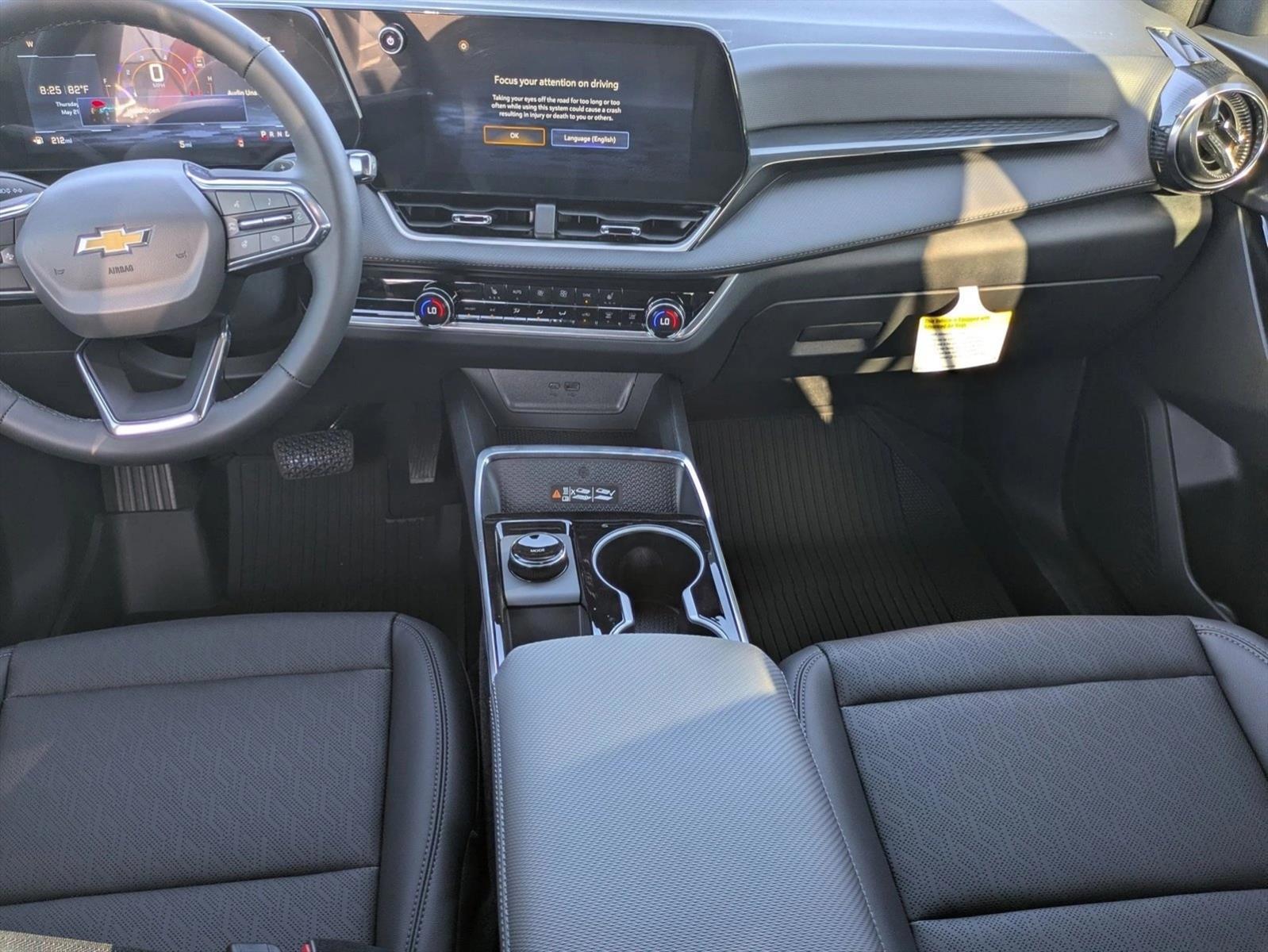 Thumbnail: 2026 Chevrolet Equinox - 4