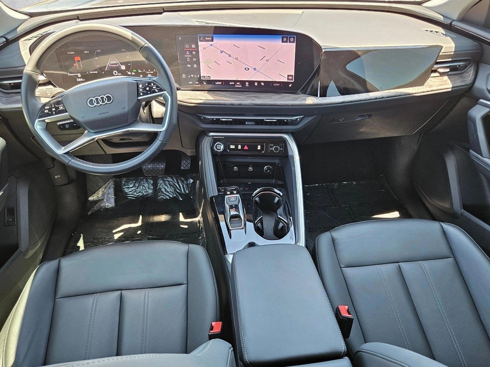 Thumbnail: 2025 Audi Q5 - 4