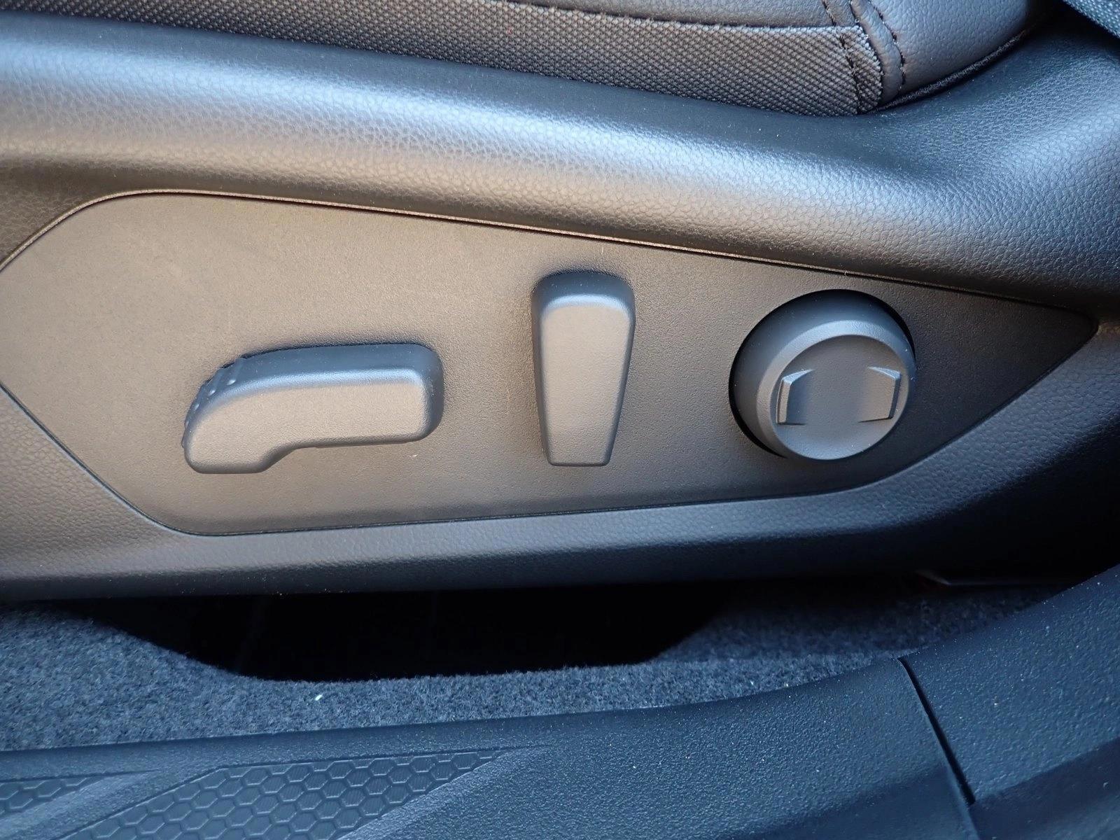 Thumbnail: 2026 Subaru Outback - 4