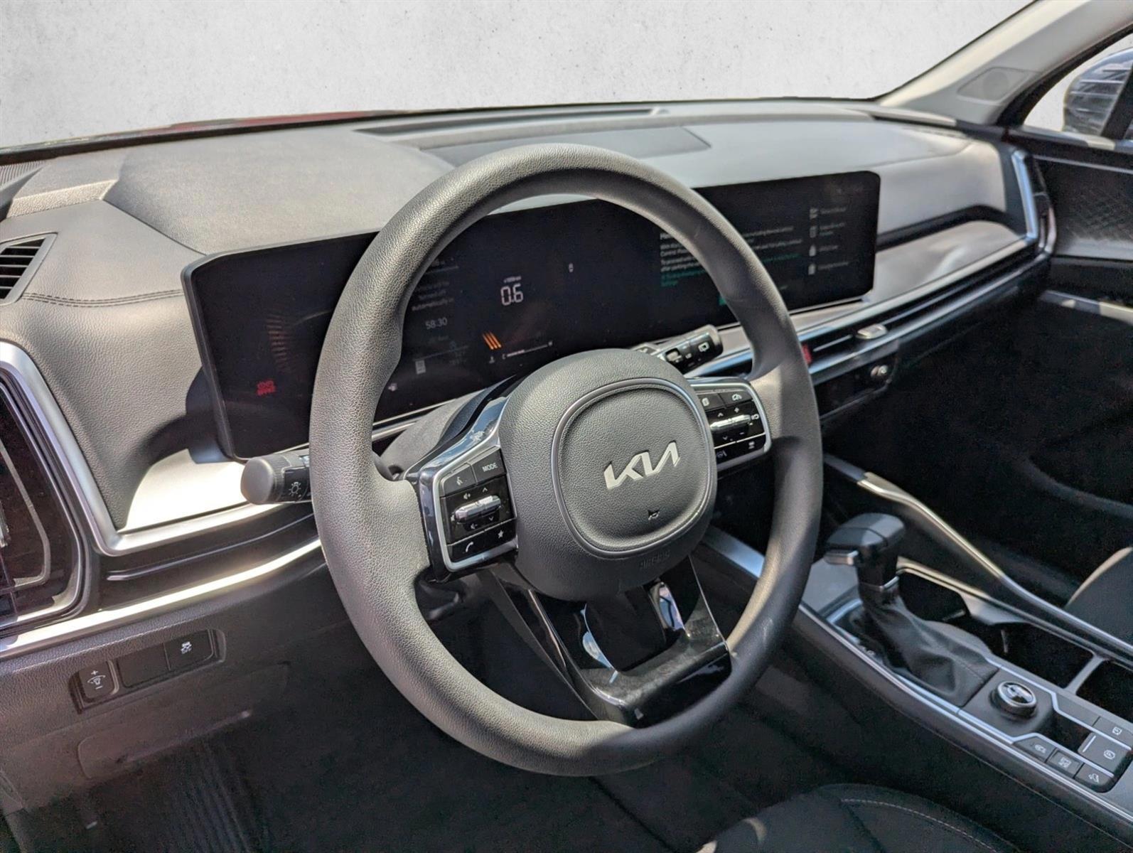 Thumbnail: 2025 Kia Sorento - 3