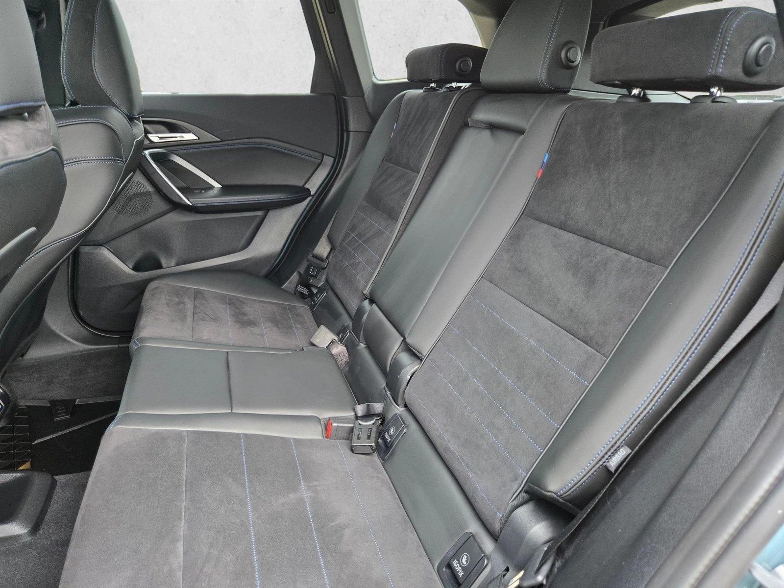 2025 BMW X1 M35i - Photo 19