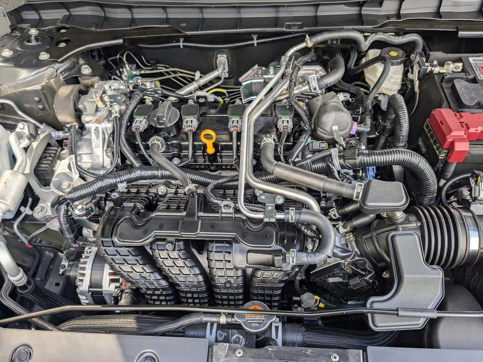 2025 Nissan Altima S - Photo 16