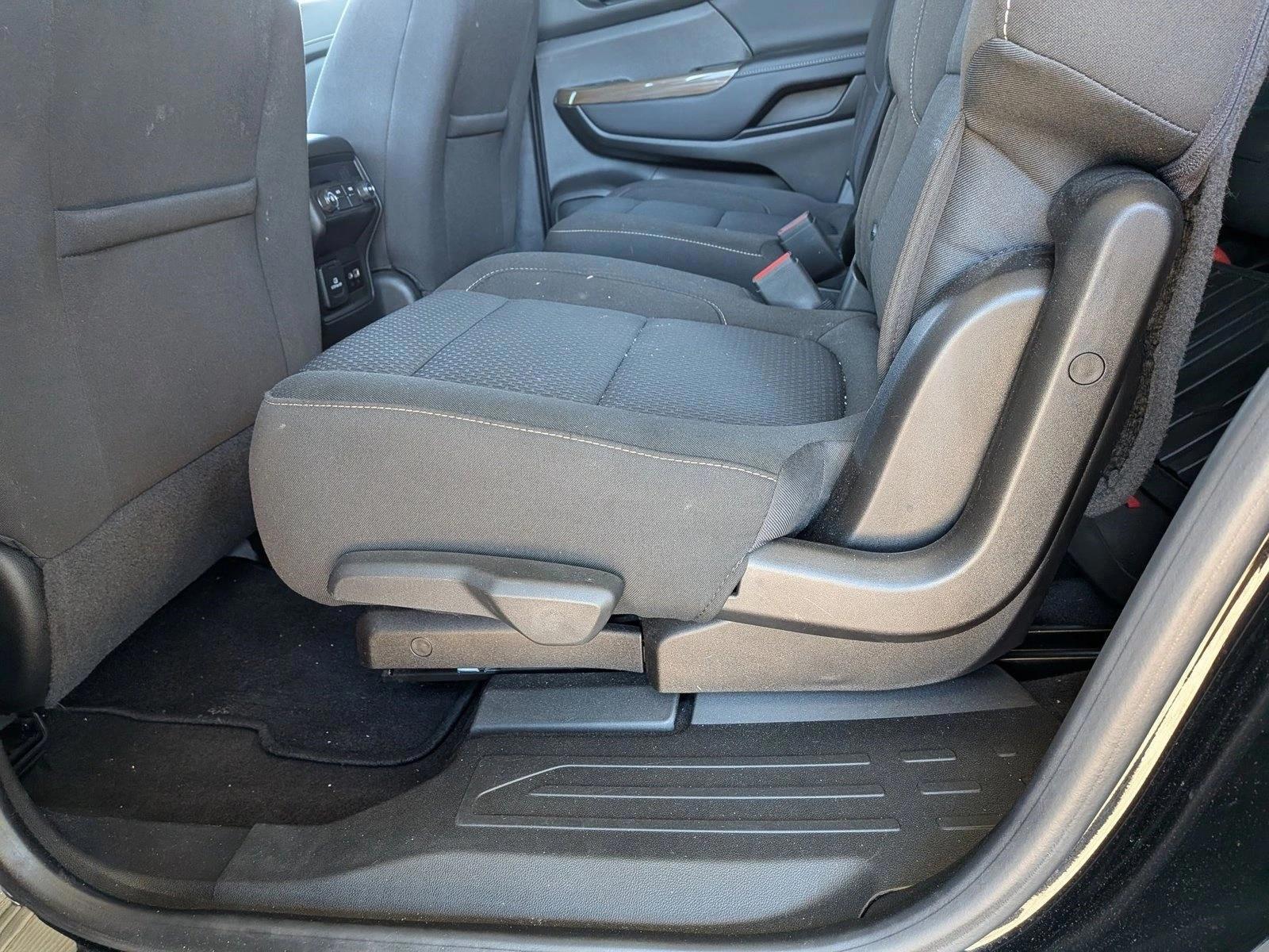Thumbnail: 2023 GMC Acadia - 5