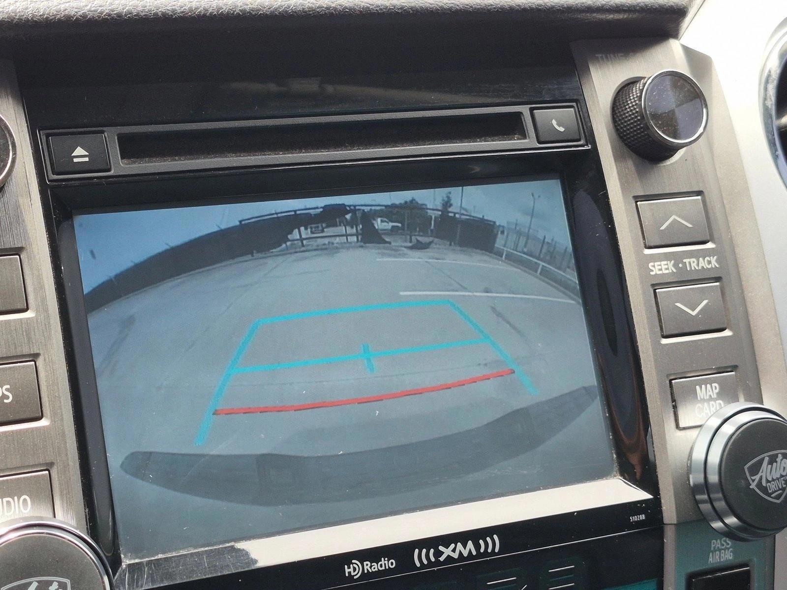 2018 Toyota Tundra SR5 - Photo 9
