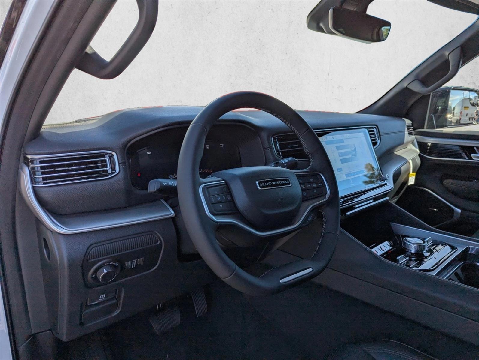 Thumbnail: 2026 Jeep Grand Wagoneer - 3