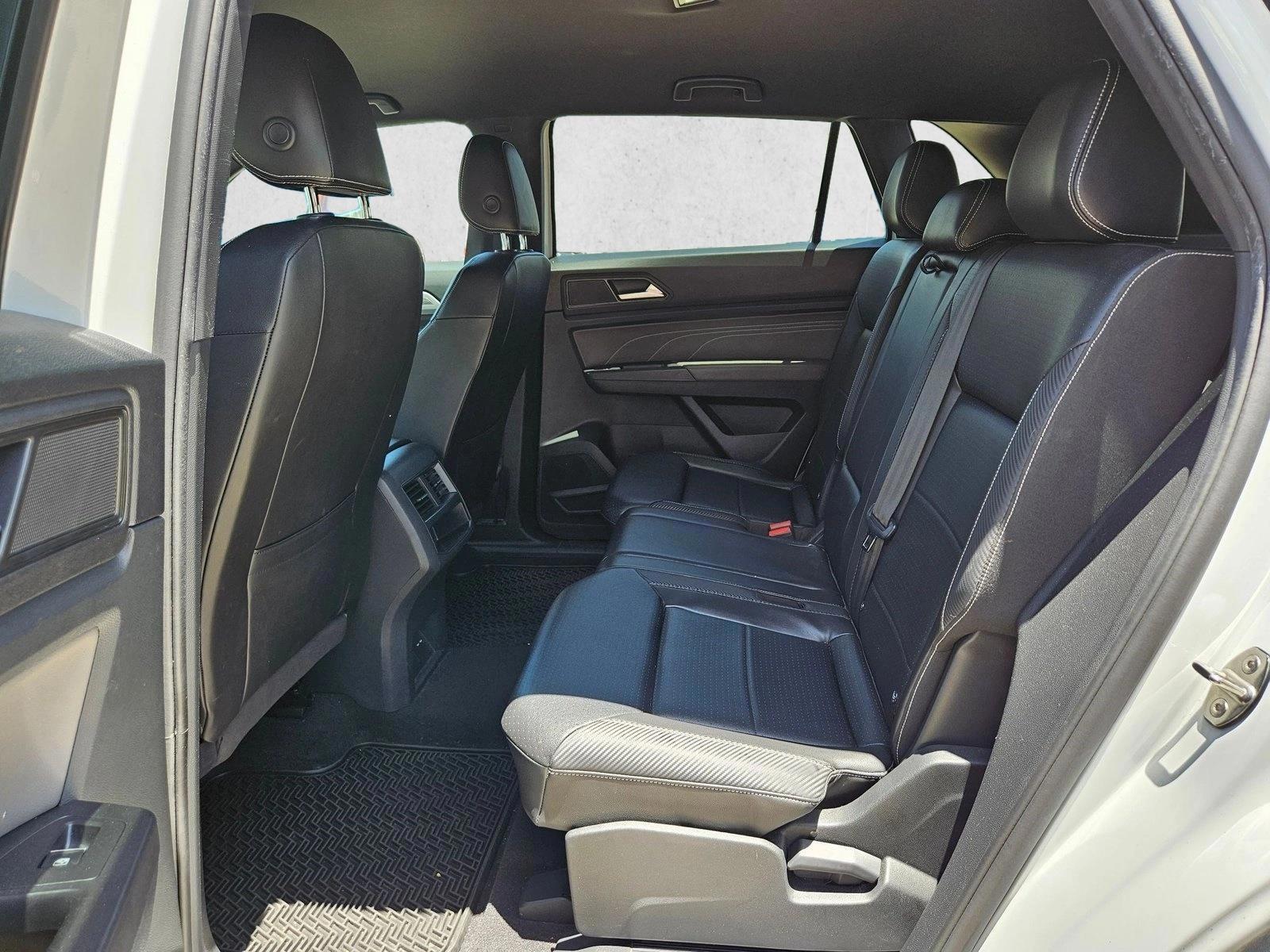 2022 Volkswagen Atlas Cross Sport SE w/Tech - Photo 18