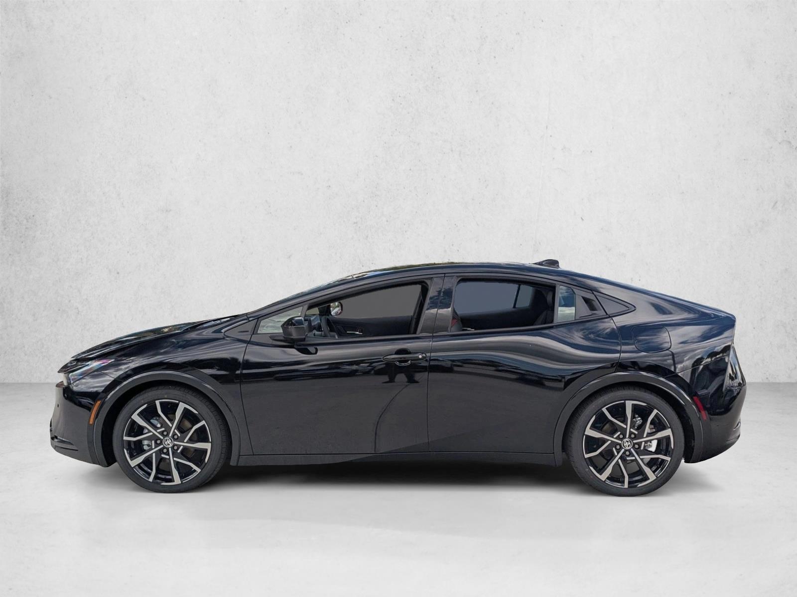Thumbnail: 2026 Toyota Prius - 2
