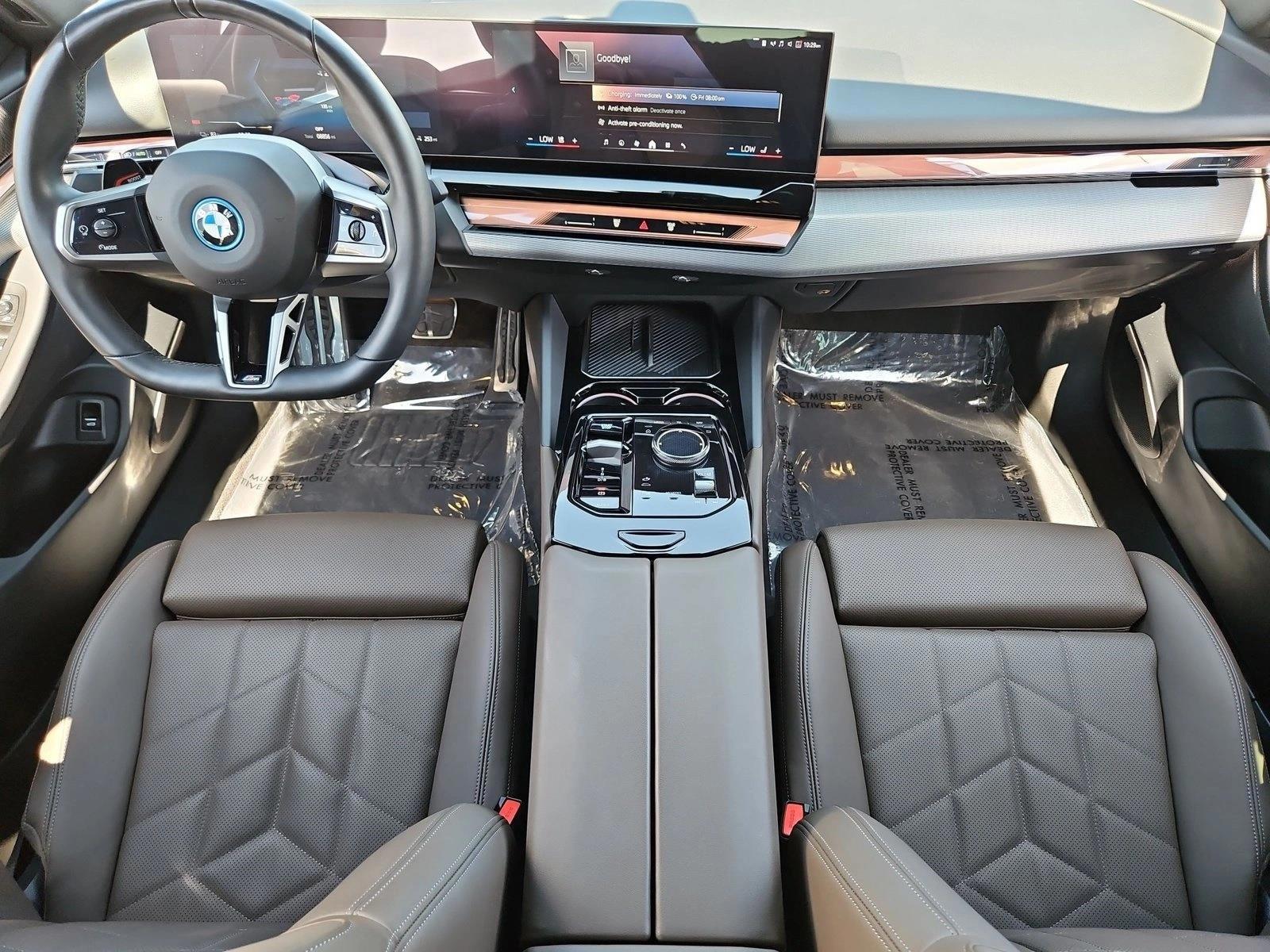 Thumbnail: 2024 BMW i5 - 4