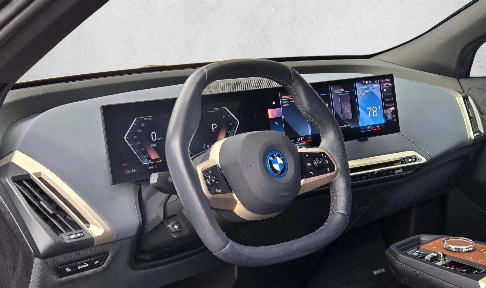 Thumbnail: 2023 BMW iX - 3