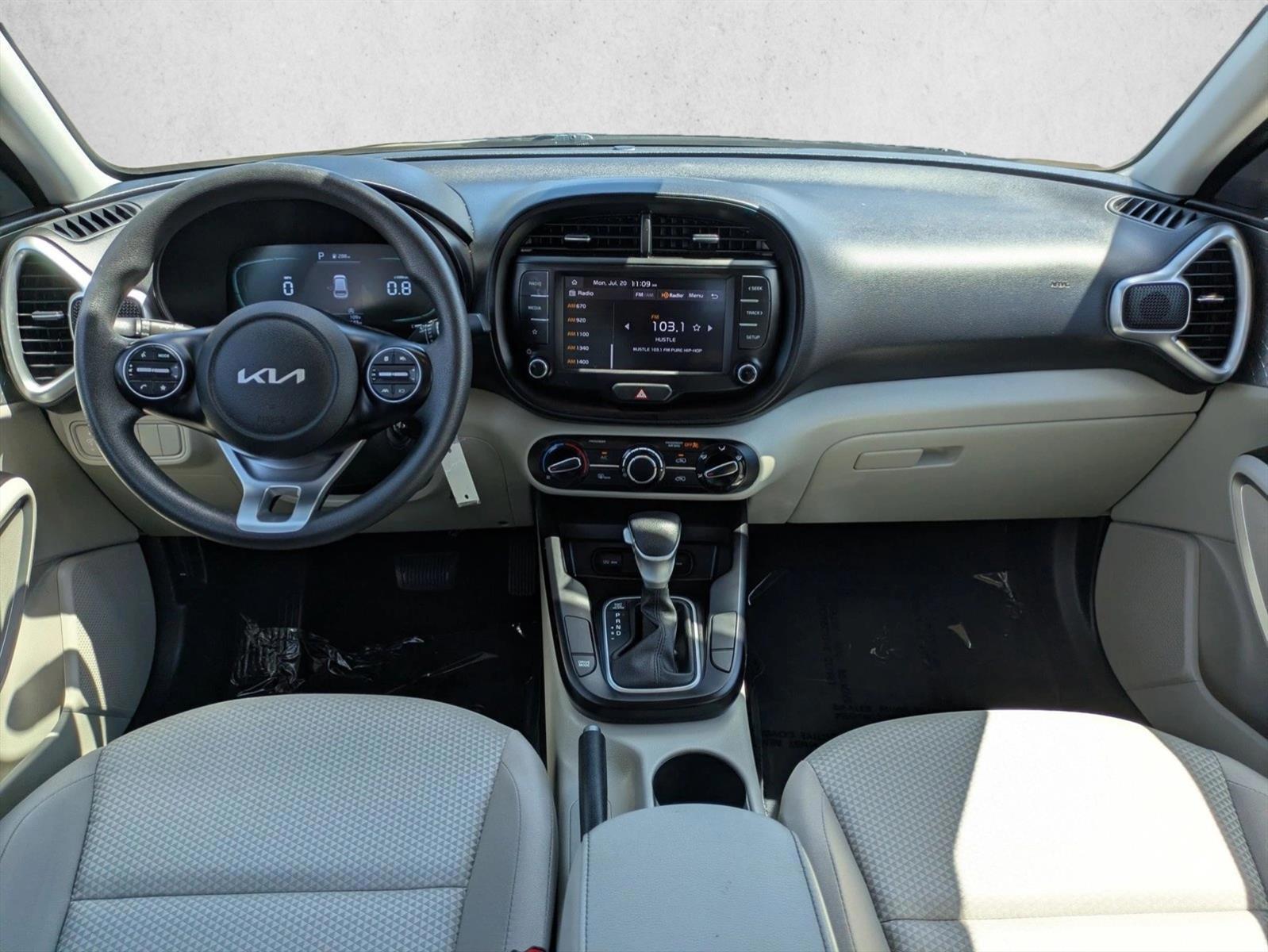 Thumbnail: 2023 Kia Soul - 3