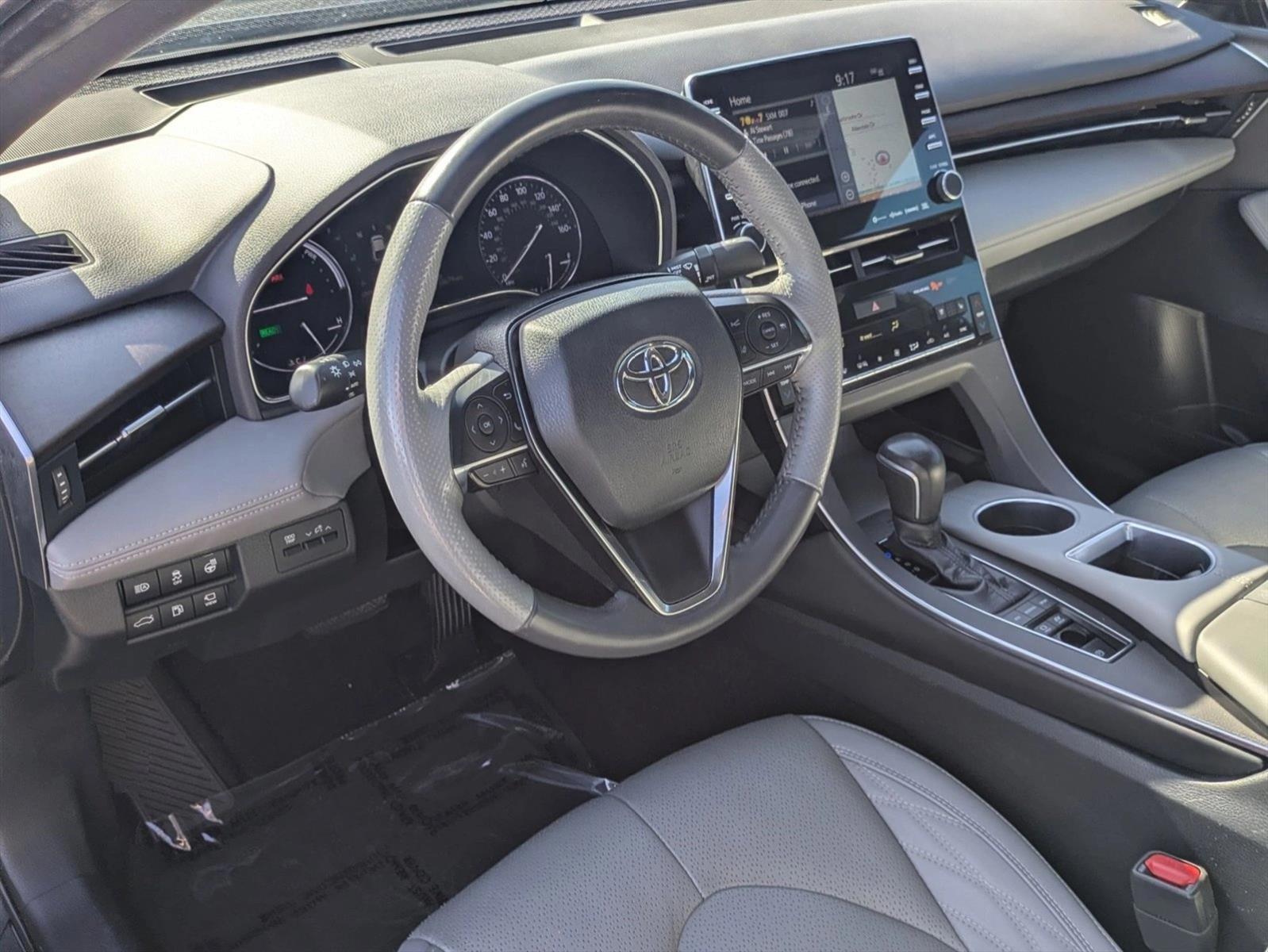 Thumbnail: 2020 Toyota Avalon - 3