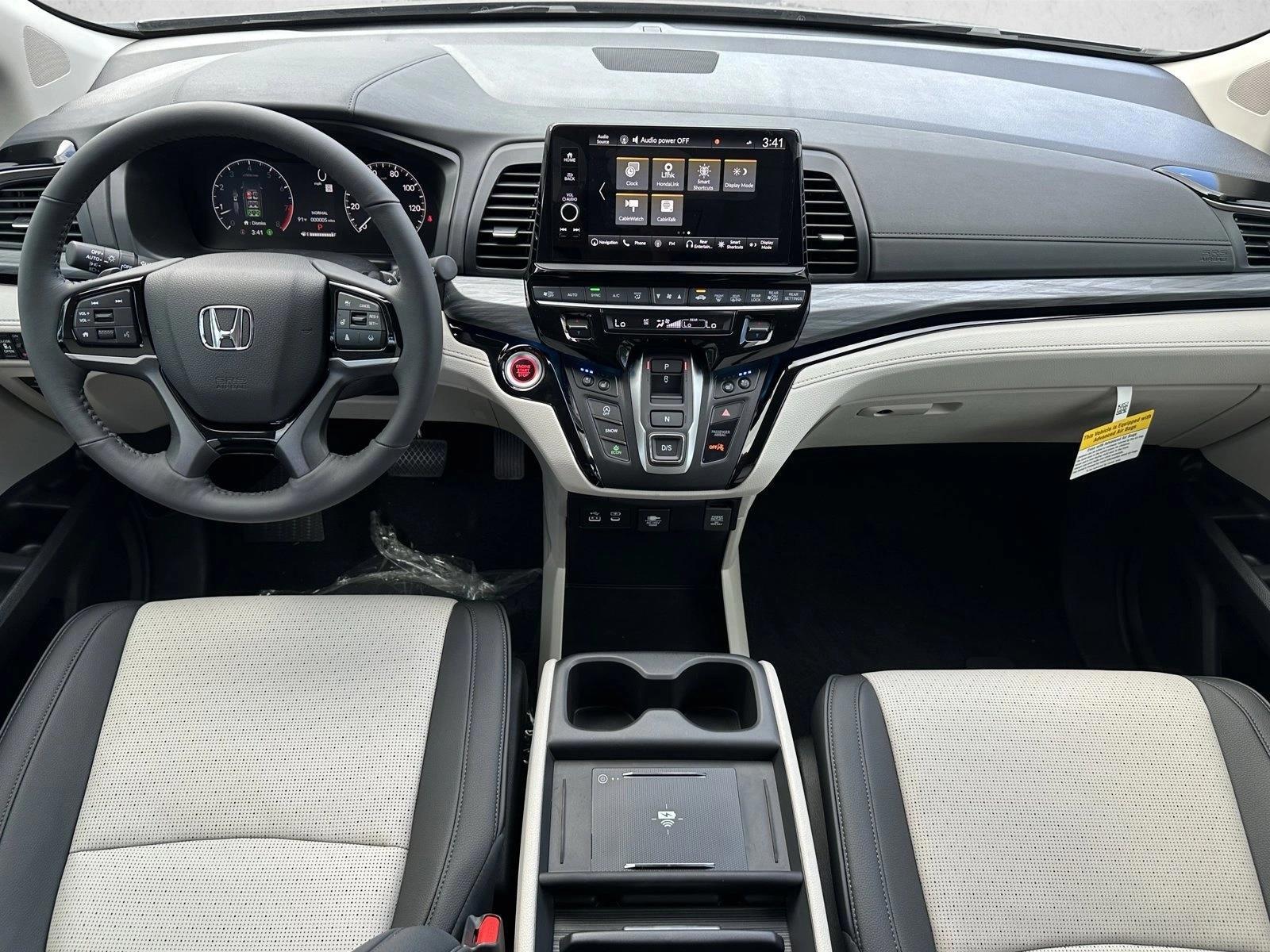 Thumbnail: 2026 Honda Odyssey - 3