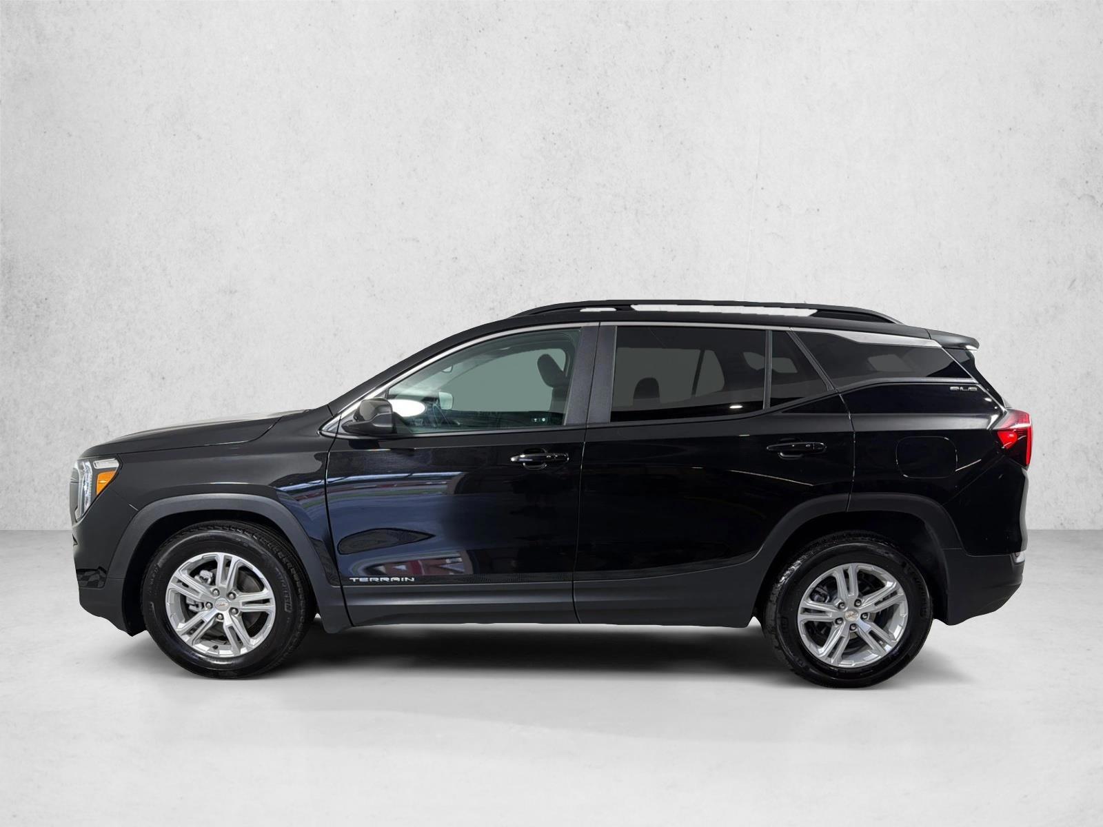 Thumbnail: 2022 GMC Terrain - 2