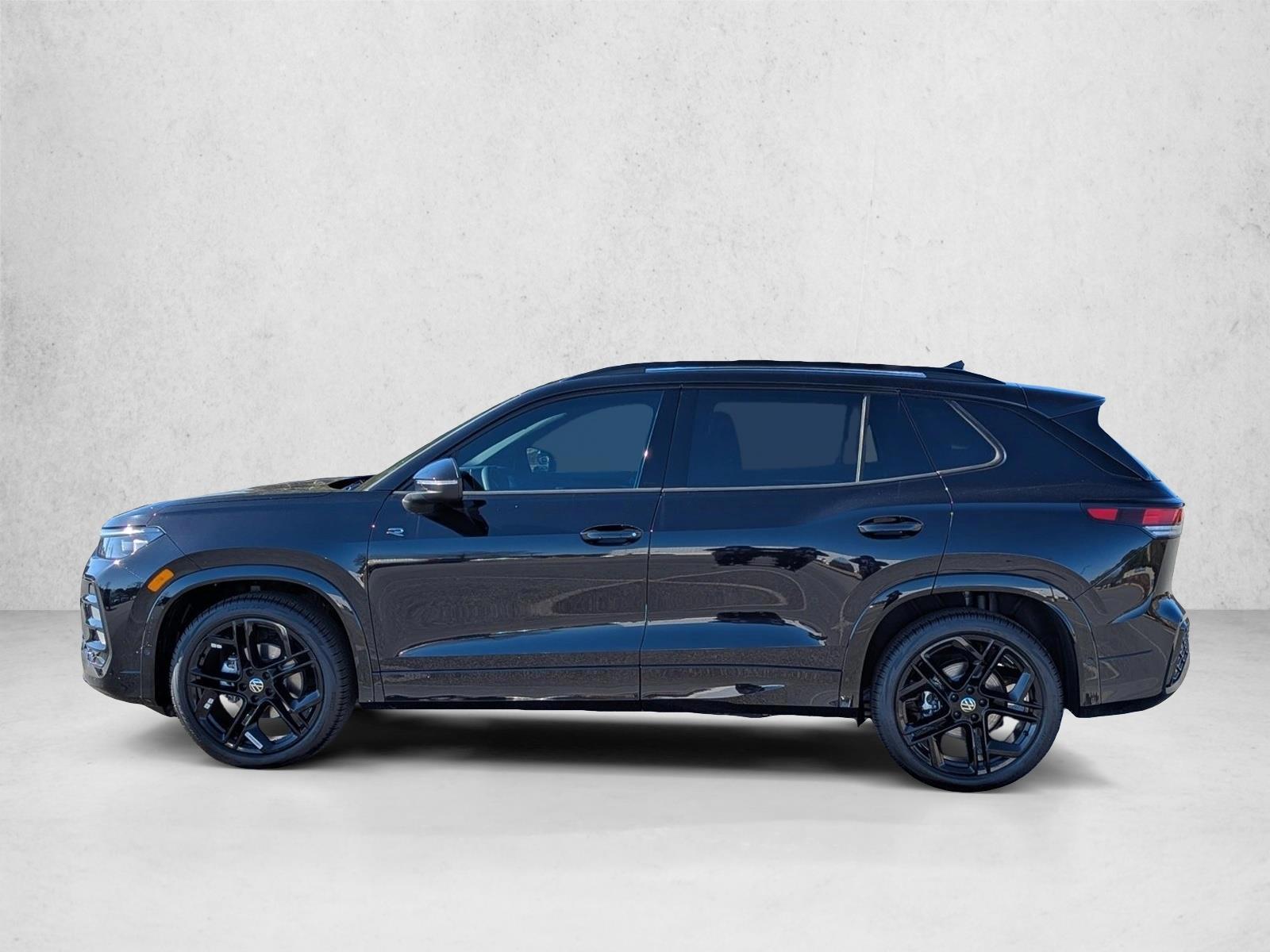 Thumbnail: 2026 Volkswagen Tiguan - 2